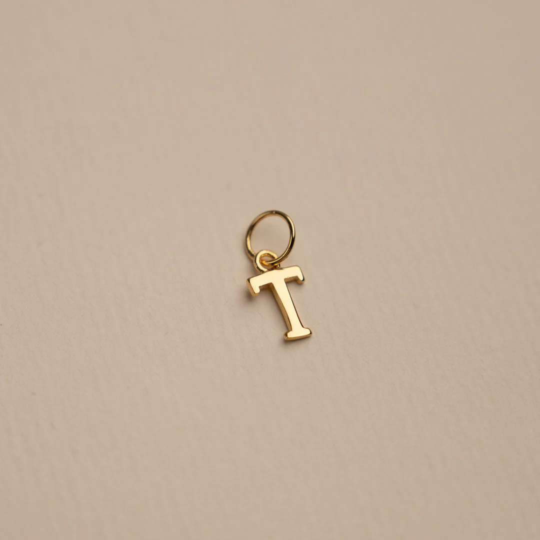 LETTER GOLDEN PENDANT - Image 21