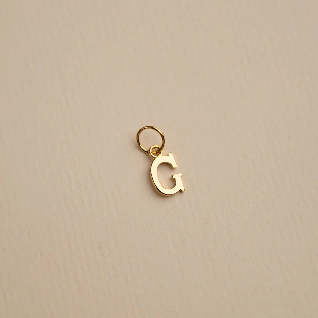 LETTER GOLDEN PENDANT - Image 9