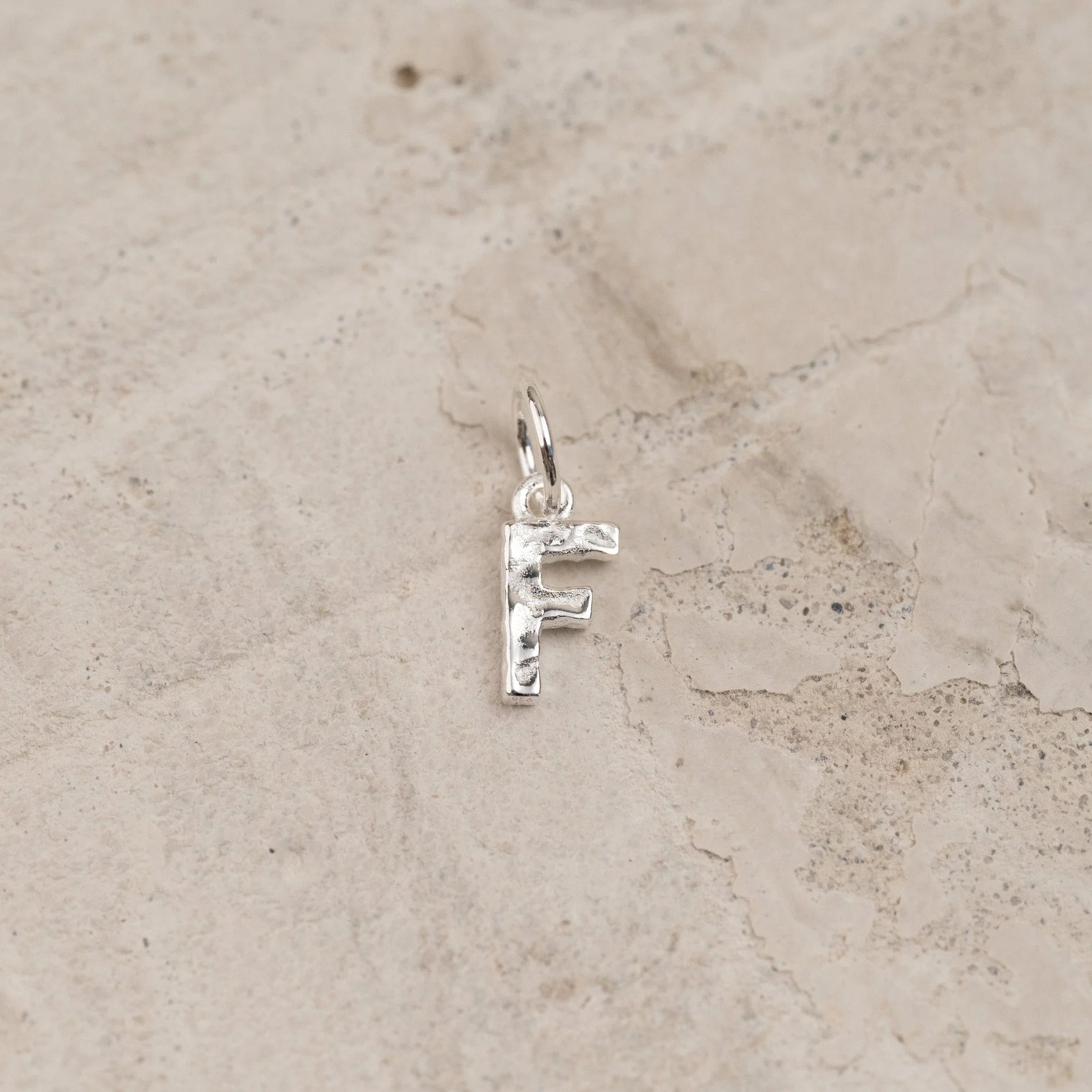 LETTER MOLTEN SILVER PENDANT - Image 7