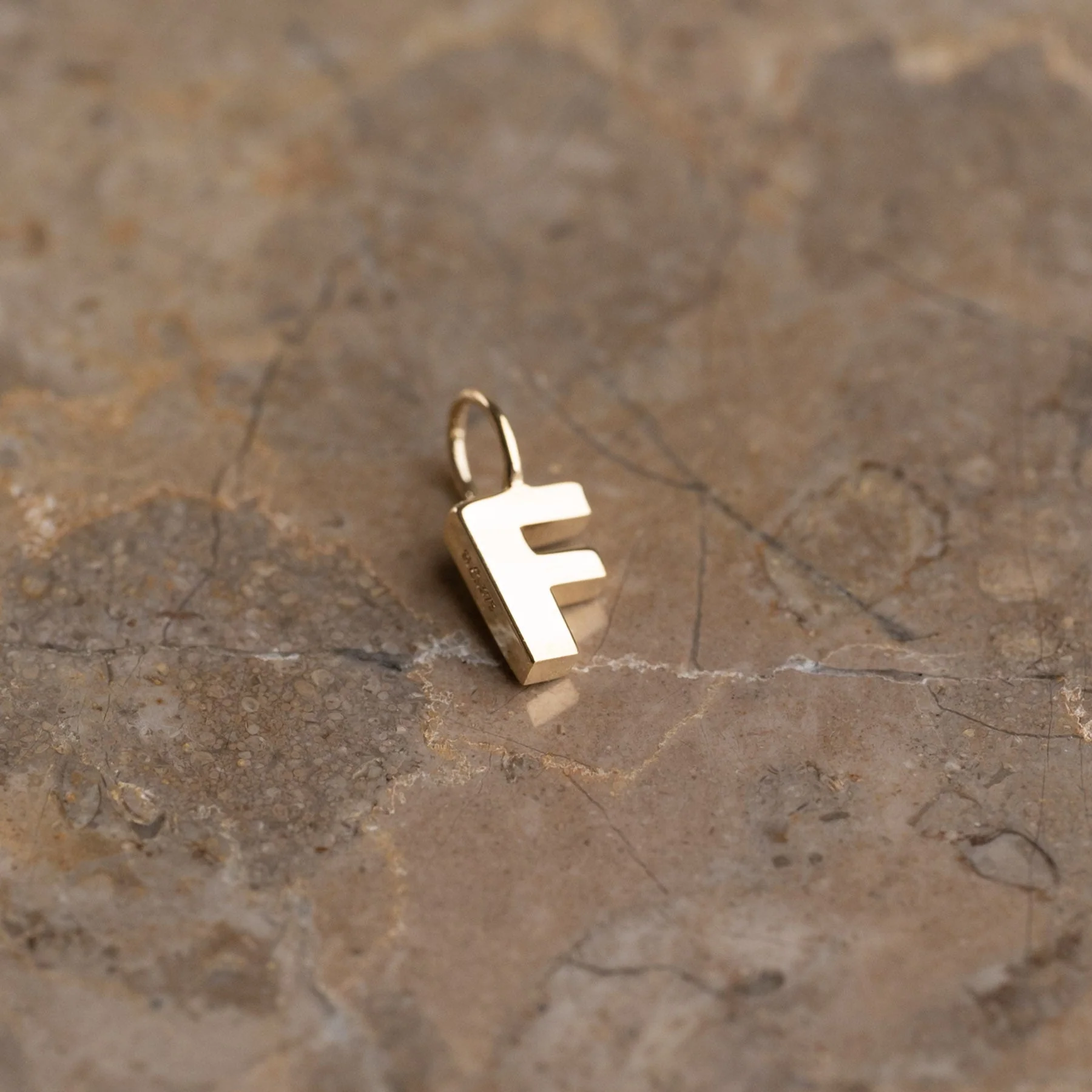 LETTER SOLID GOLD PENDANT - Image 12