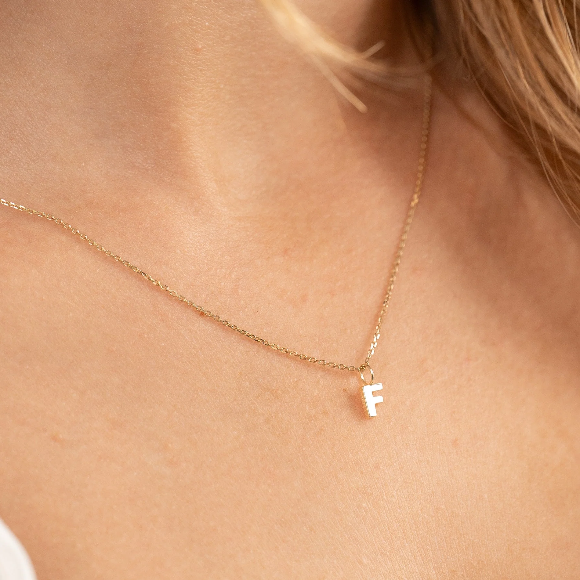 LETTER SOLID GOLD PENDANT - Image 13