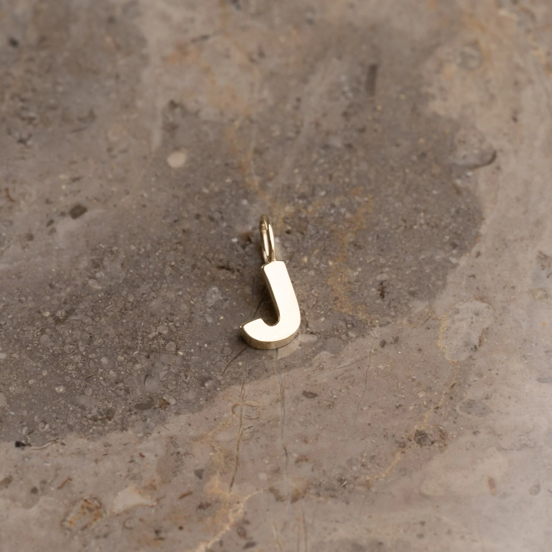 LETTER SOLID GOLD PENDANT - Image 20