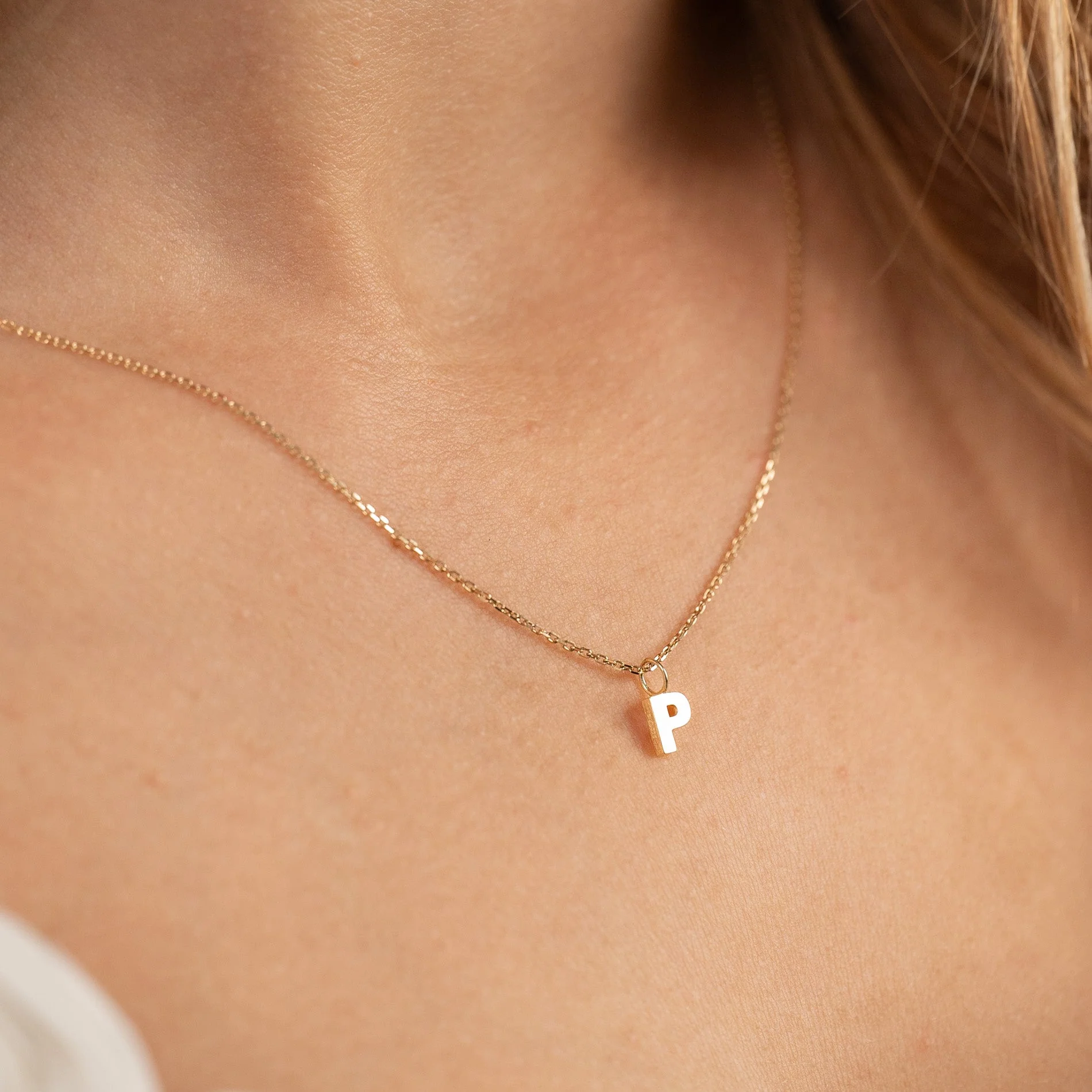 LETTER SOLID GOLD PENDANT - Image 33