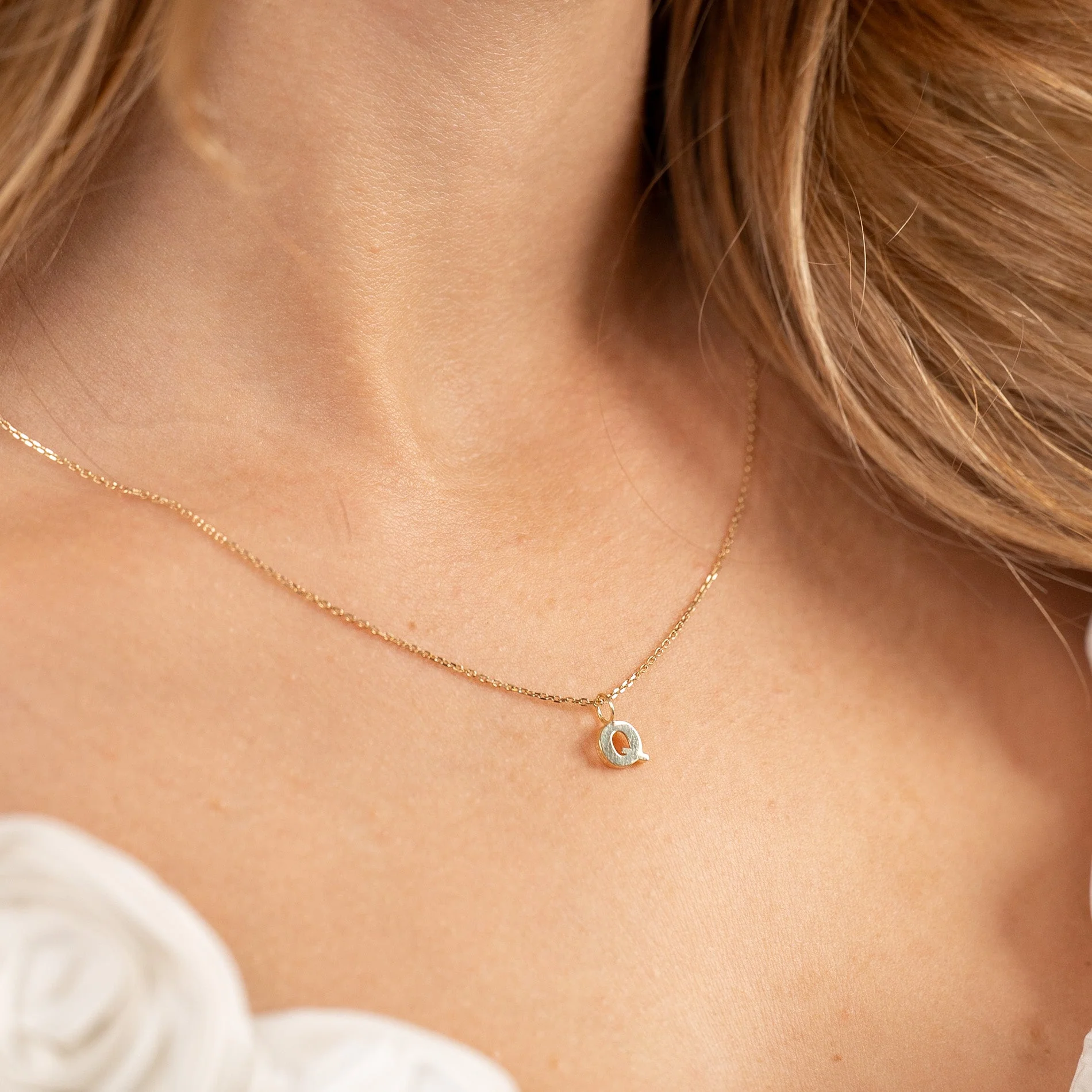 LETTER SOLID GOLD PENDANT - Image 35