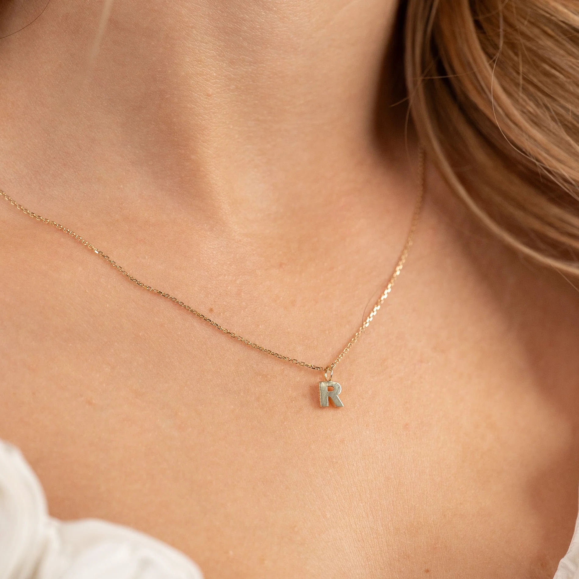 LETTER SOLID GOLD PENDANT - Image 37