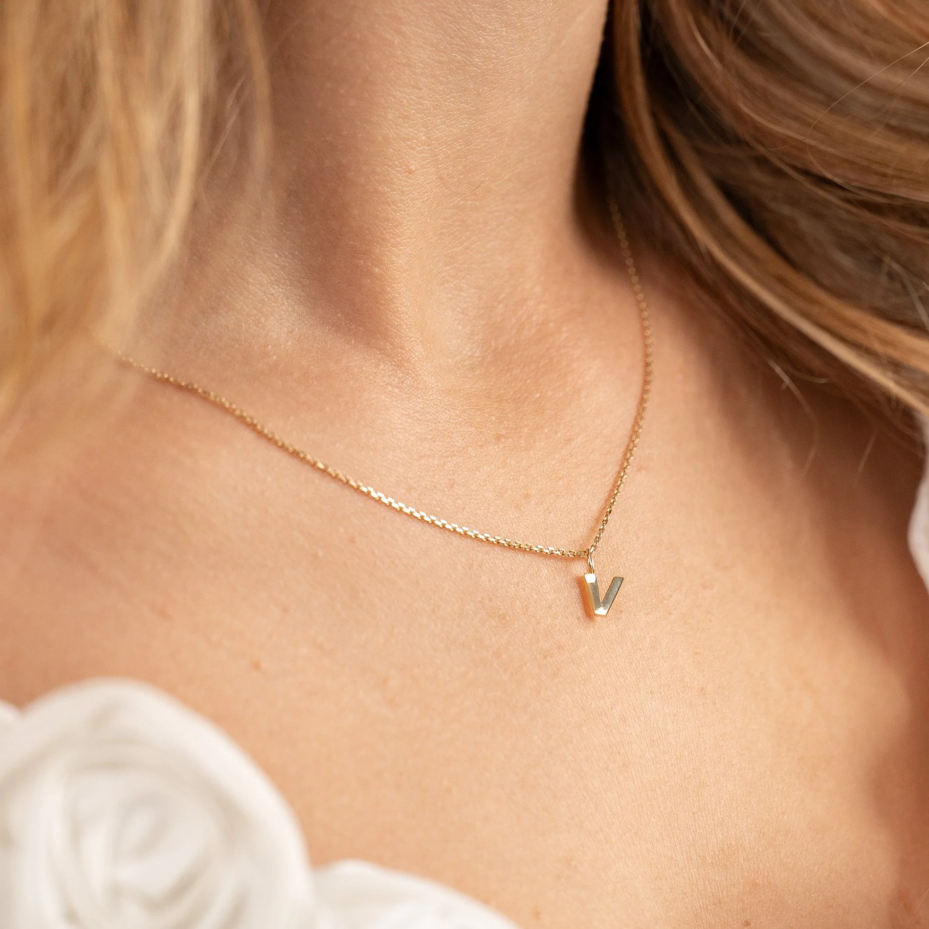 LETTER SOLID GOLD PENDANT - Image 45