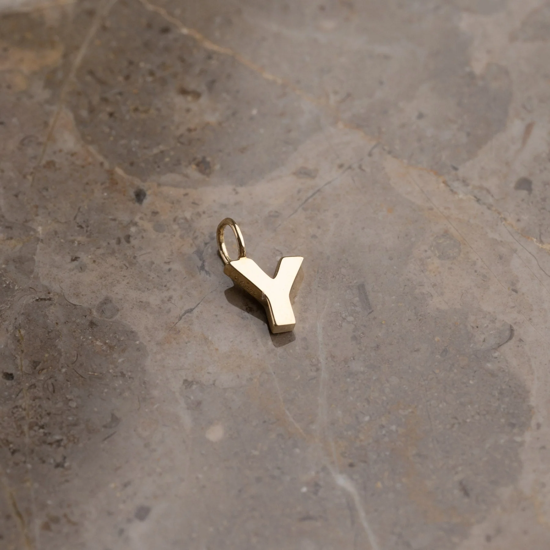 LETTER SOLID GOLD PENDANT - Image 50