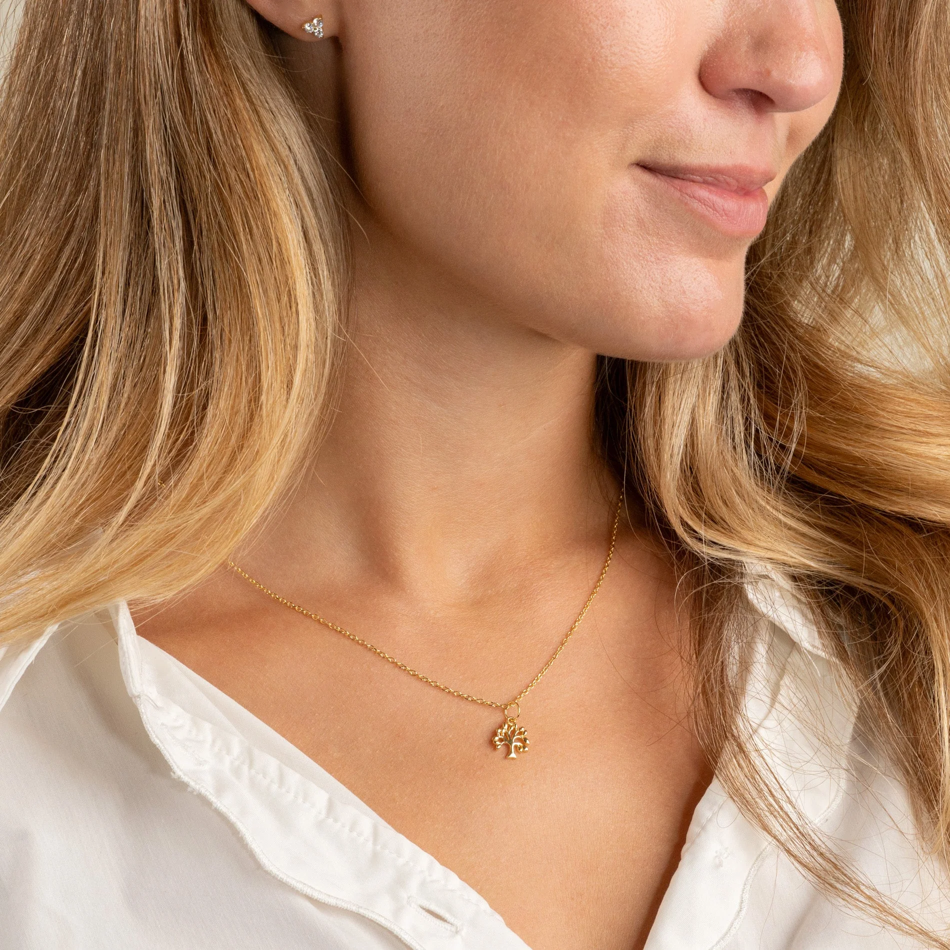 LIV GOLDEN PENDANT - Image 4