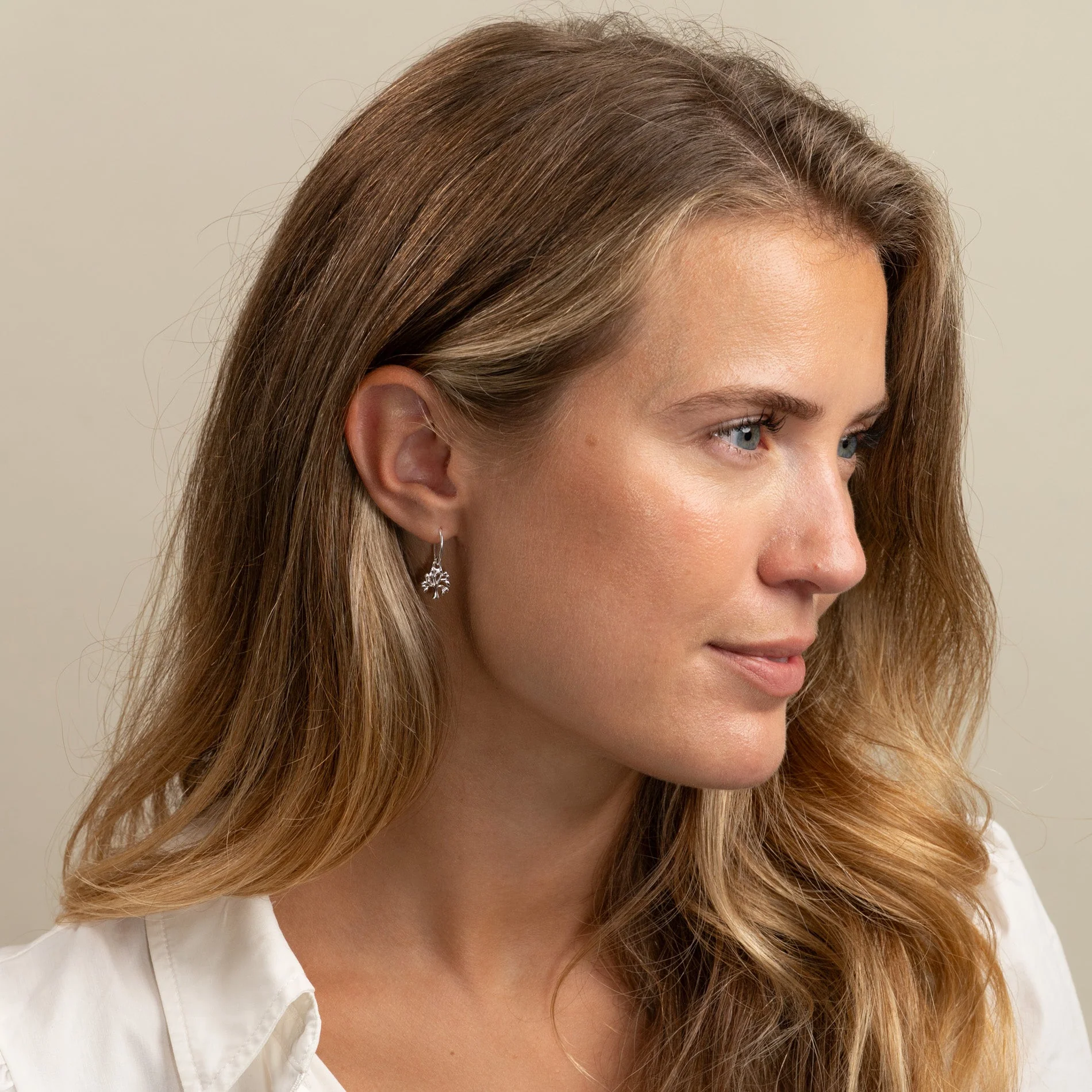 LIV SILVER EARRING - Image 4