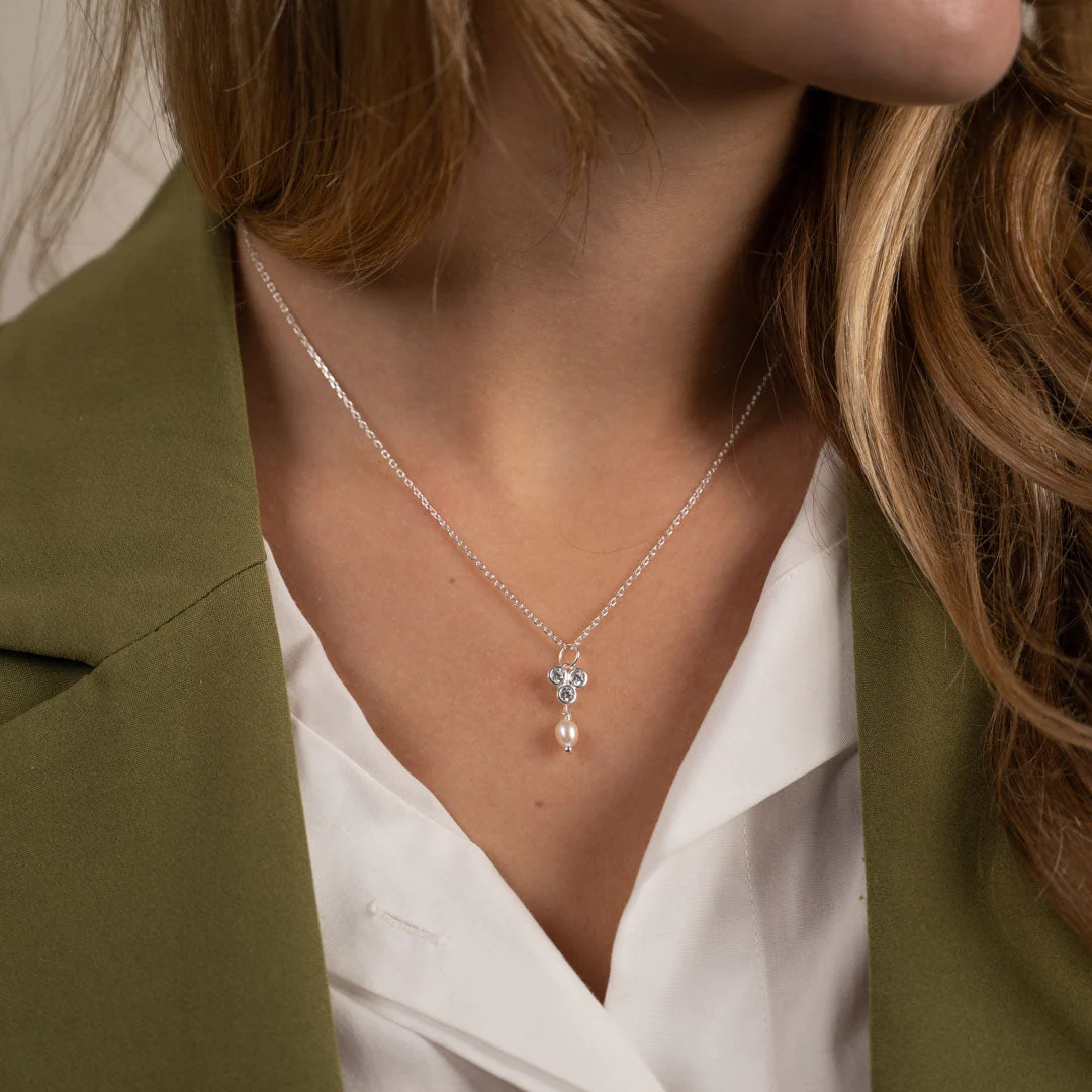 LOUISE PEARL SILVER PENDANT - Image 6