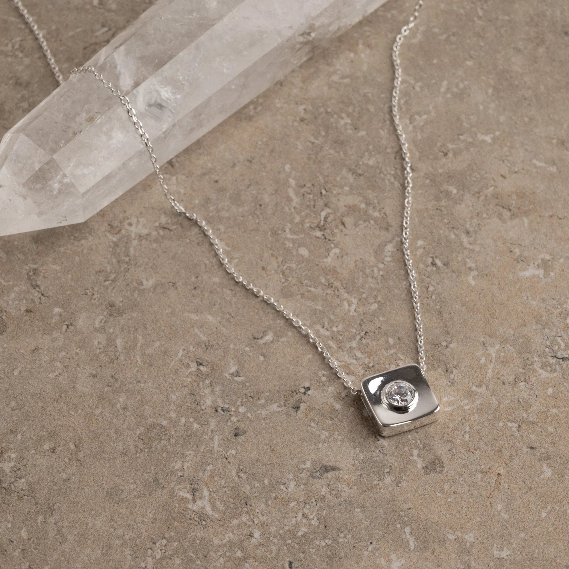 MAE CRYSTAL SILVER PENDANT - Image 3