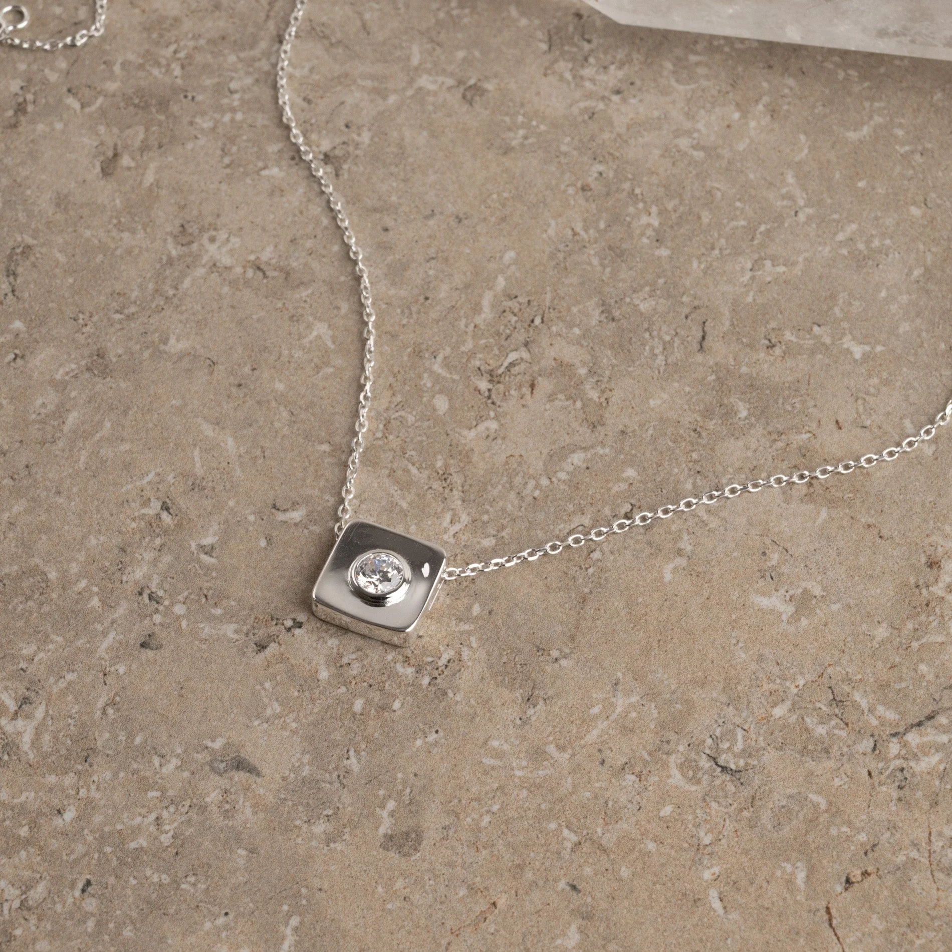 MAE CRYSTAL SILVER PENDANT - Image 6
