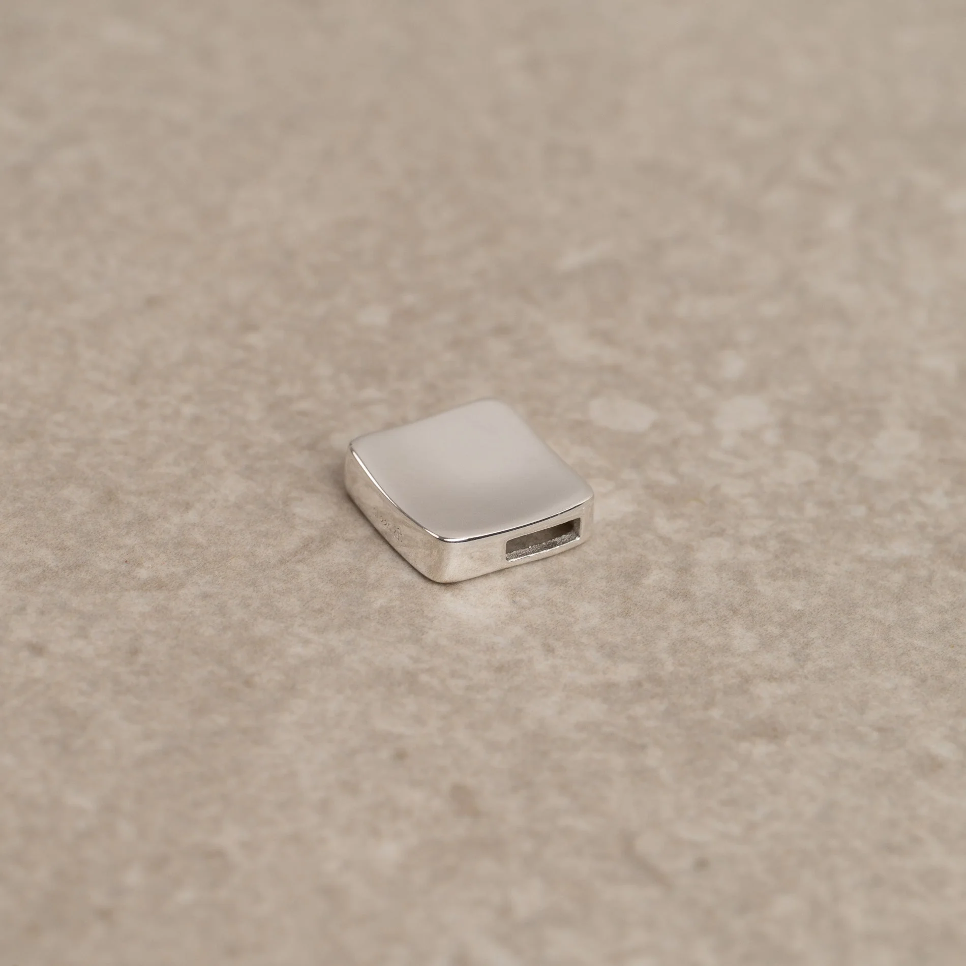 MAE SILVER PENDANT - Image 3