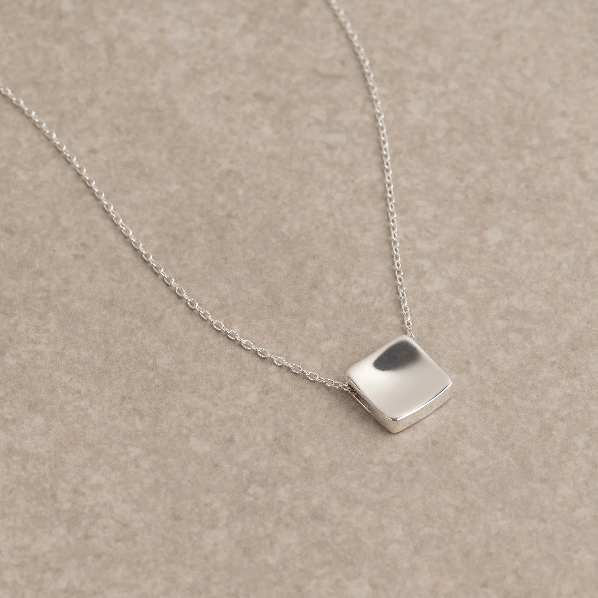MAE SILVER PENDANT - Image 6
