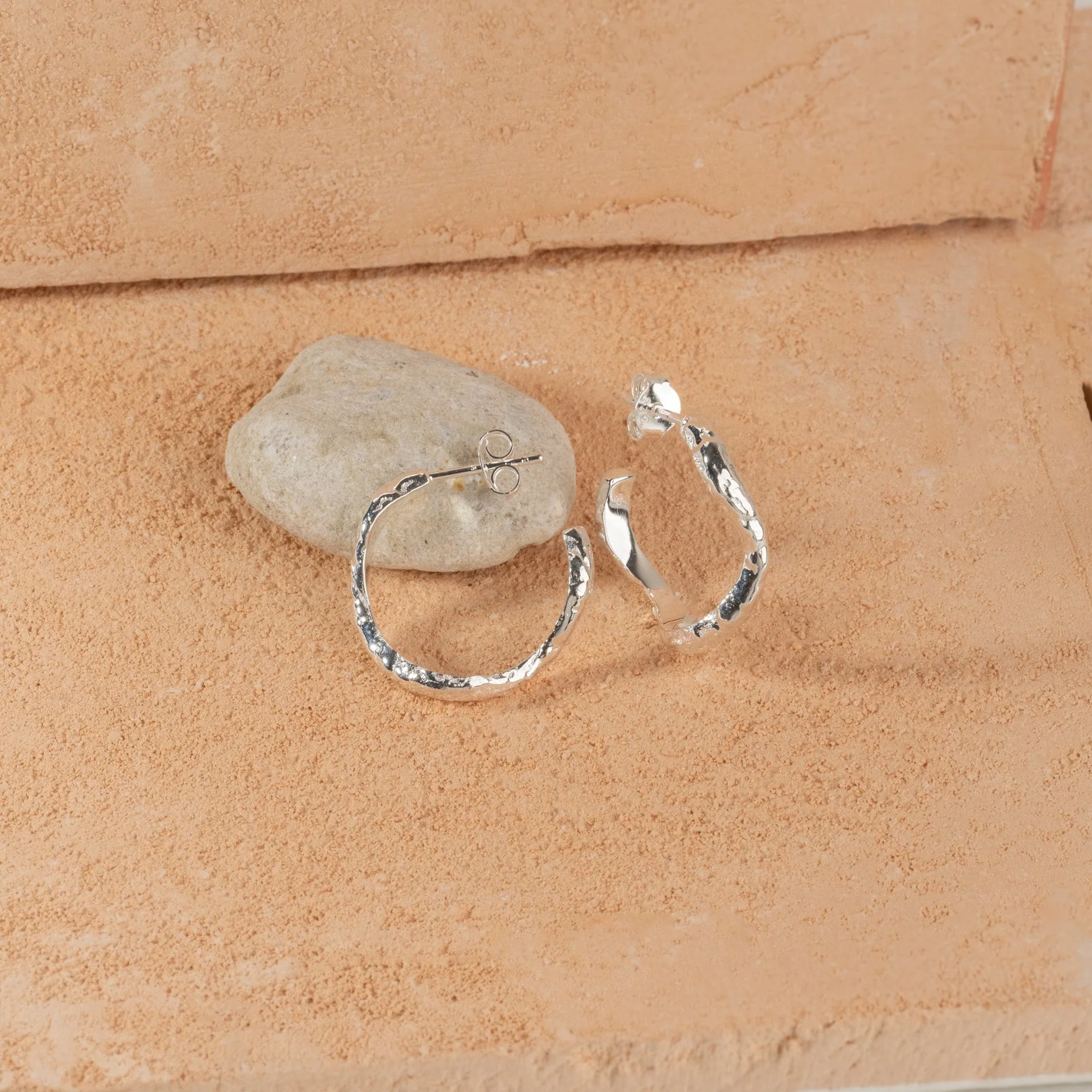 MAIA SILVER CREOL EARRING - Image 3