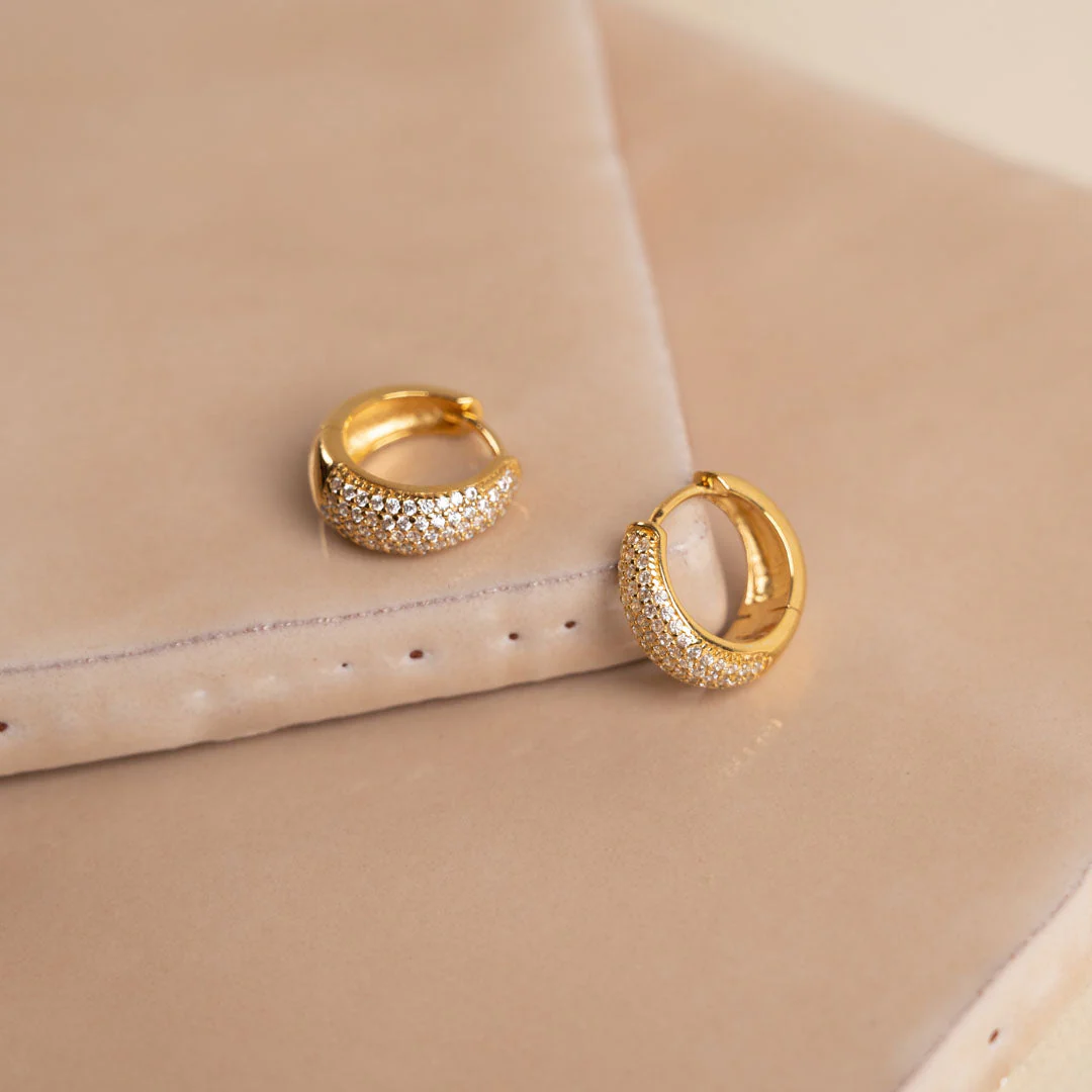 MARY CRYSTAL GOLDEN CREOL EARRING - Image 6