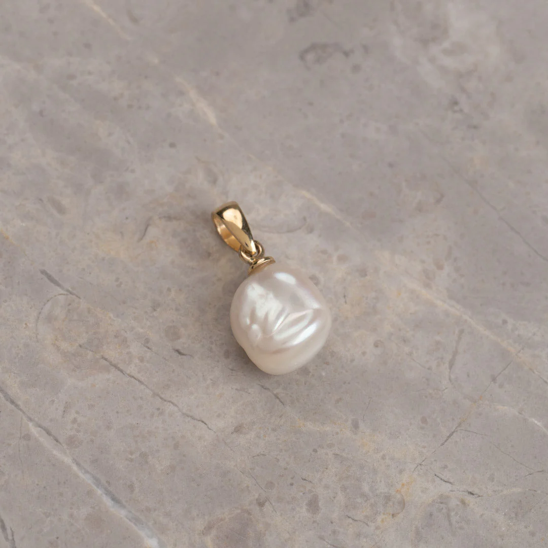 MAUD PEARL SOLID GOLD PENDANT - Image 2