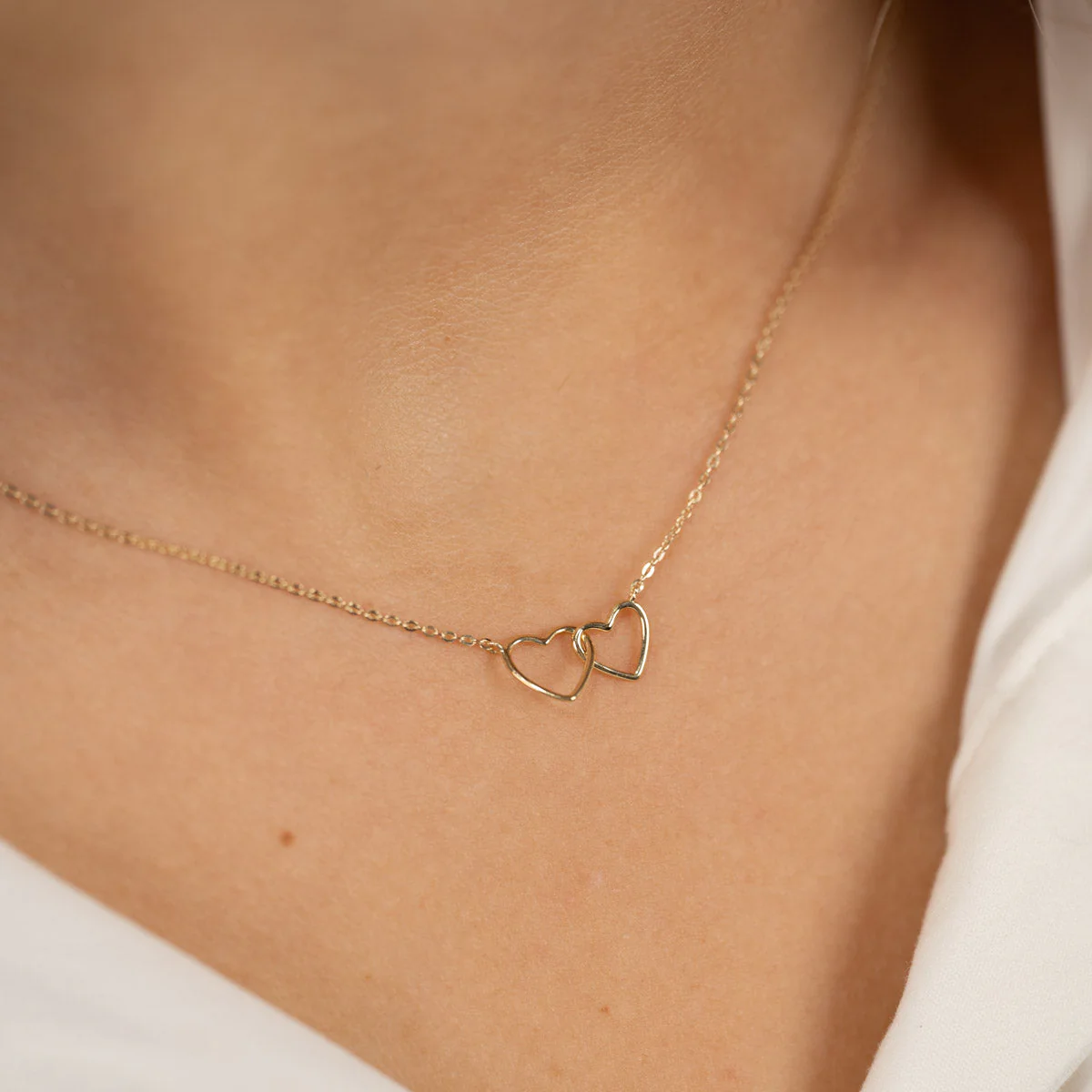 MILA SOLID GOLD NECKLACE - Image 5