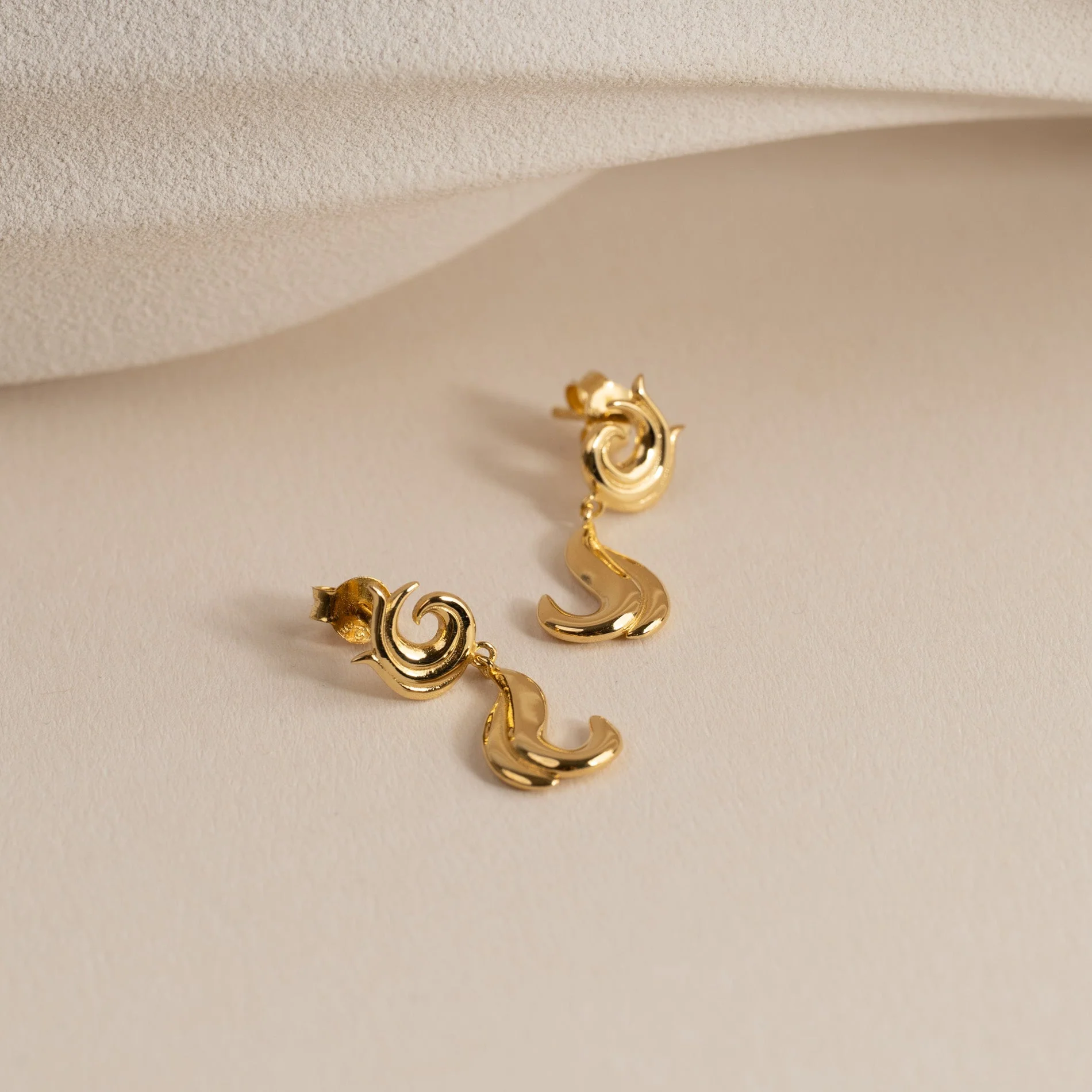 MIO GOLDEN EARRING - Image 3