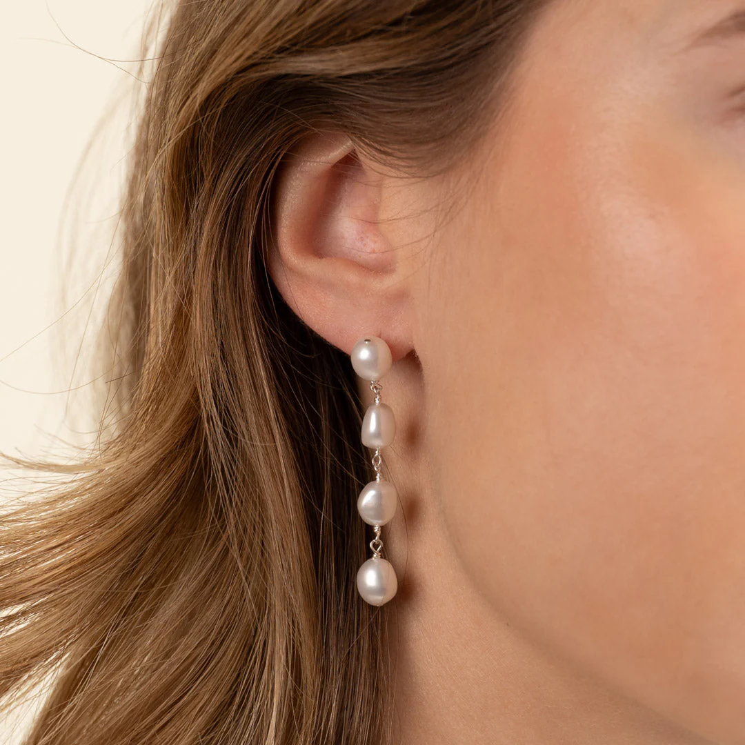 MOLLIE PEARL SILVER EARRING - Image 2