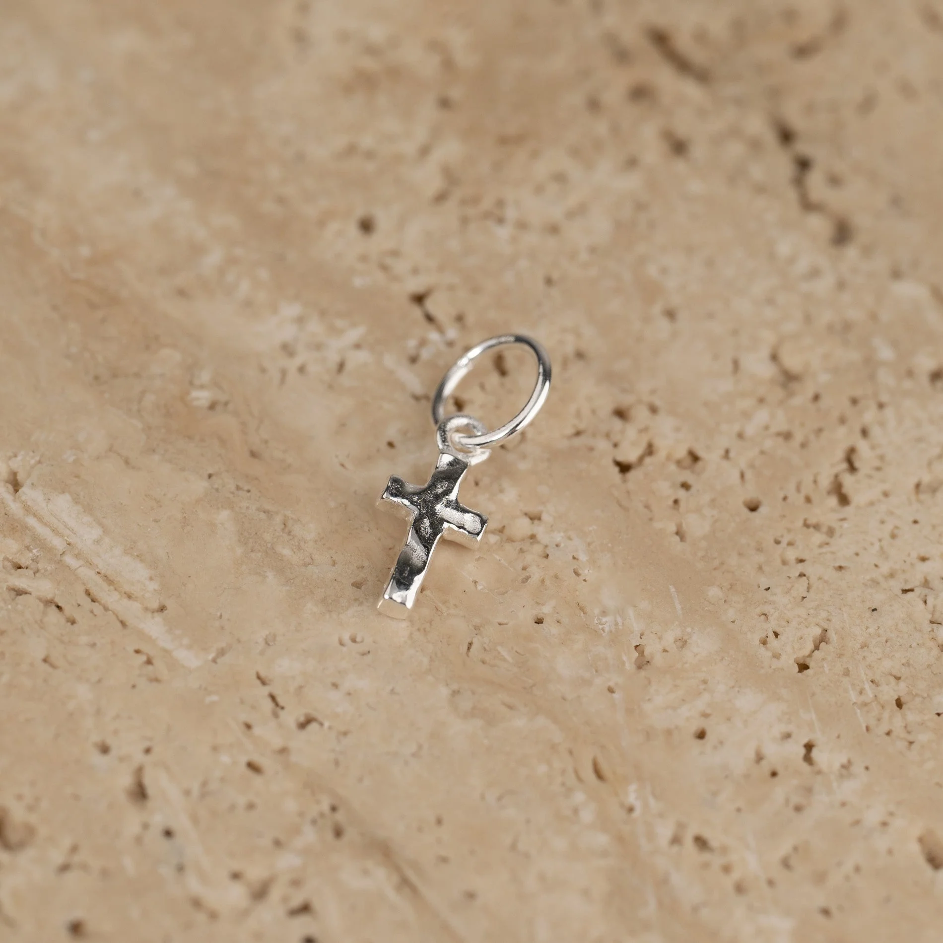 CHRISTABEL SILVER PENDANT - Image 4