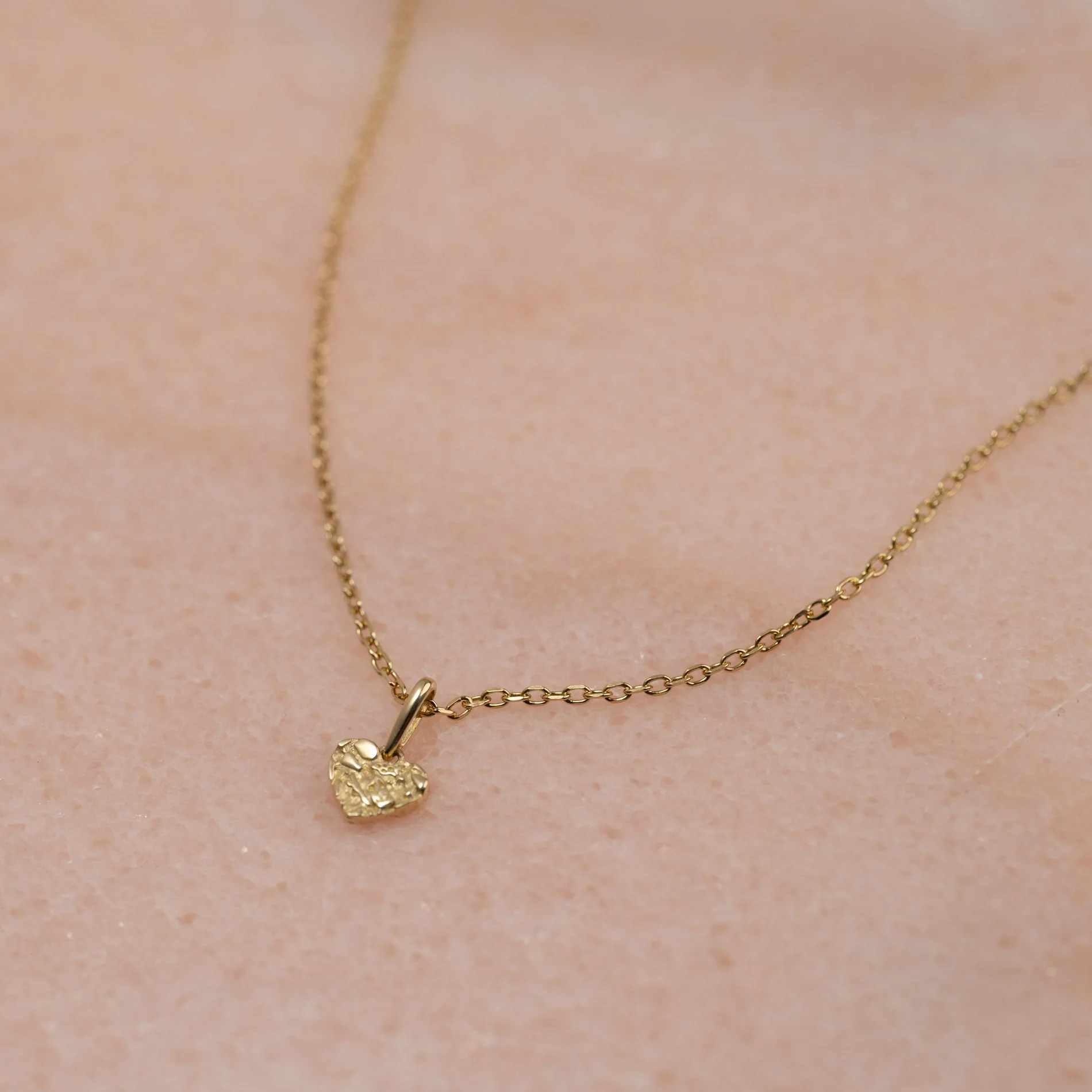 MOLTEN HEART SOLID GOLD PENDANT - Image 5