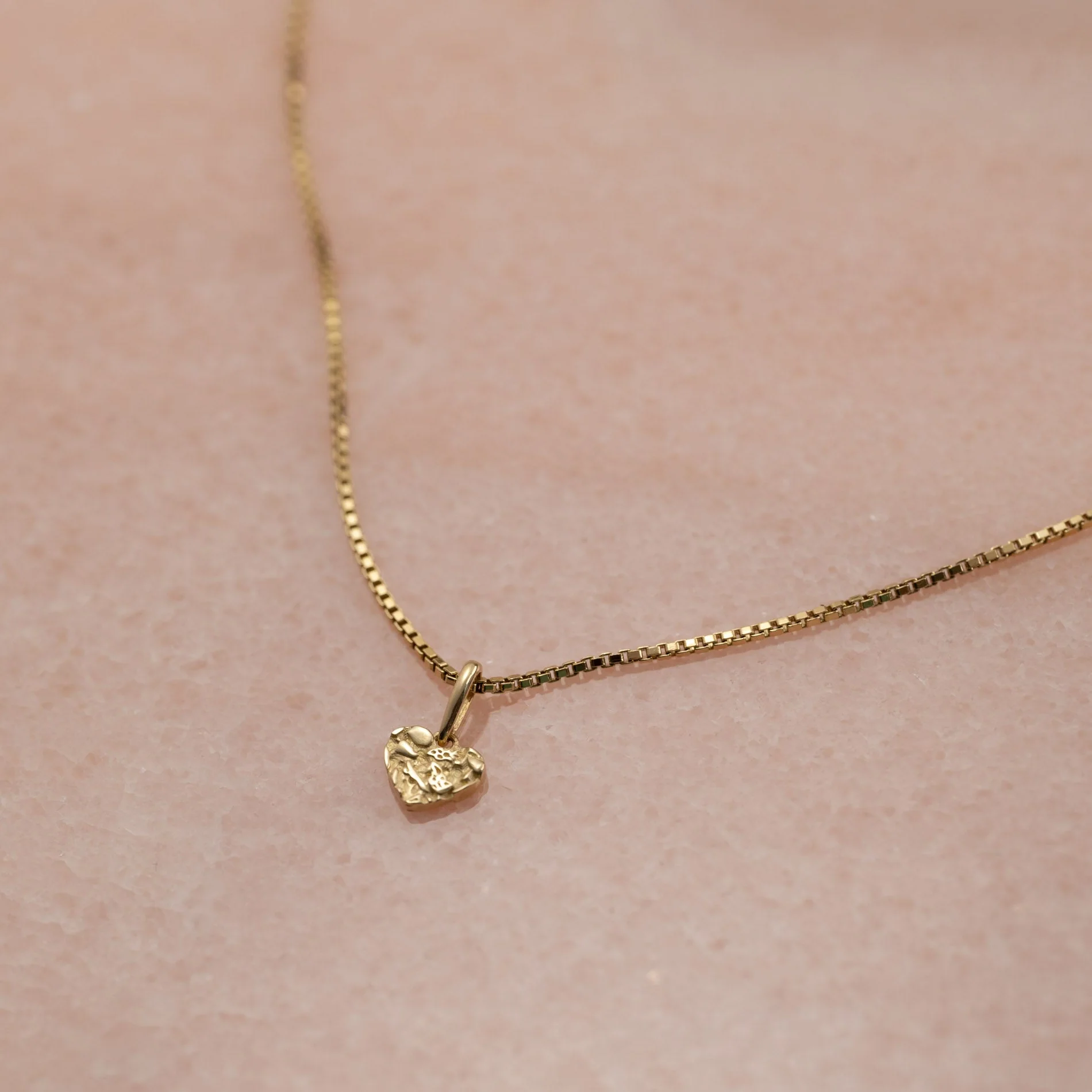 MOLTEN HEART SOLID GOLD PENDANT - Image 7