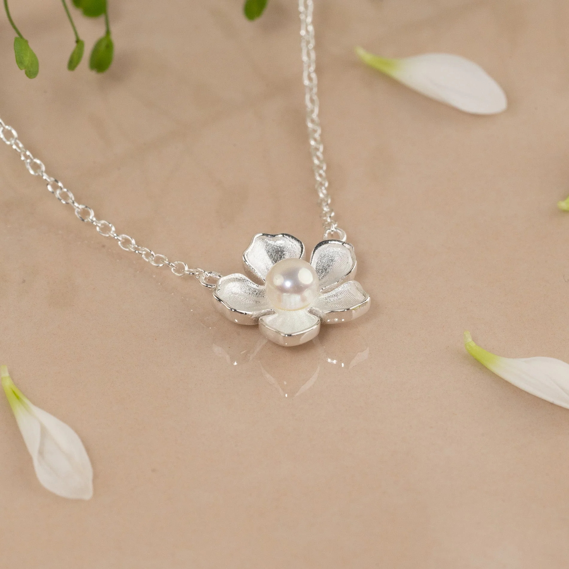 MONA PEARL SILVER CHAIN - Image 3