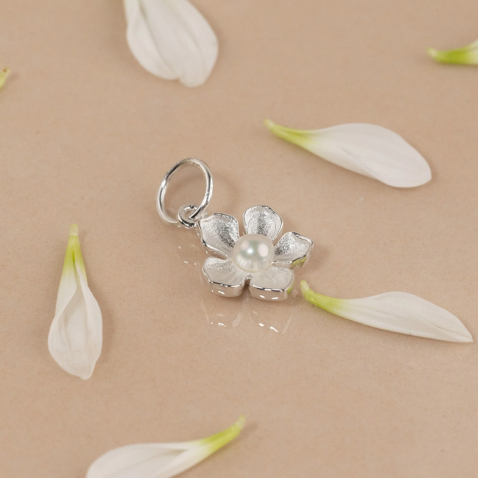 MONA PEARL SILVER PENDANT - Image 2