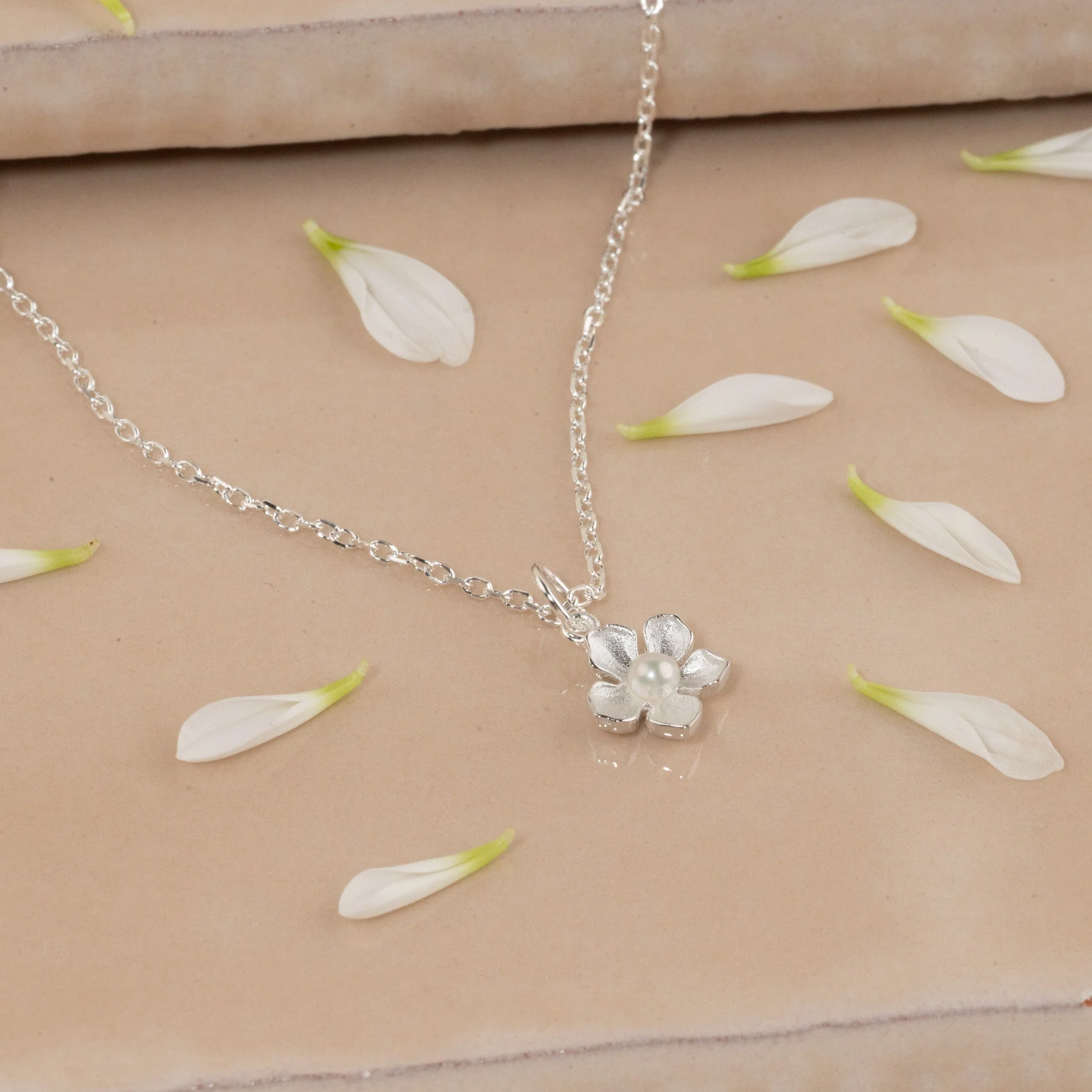 MONA PEARL SILVER PENDANT - Image 5