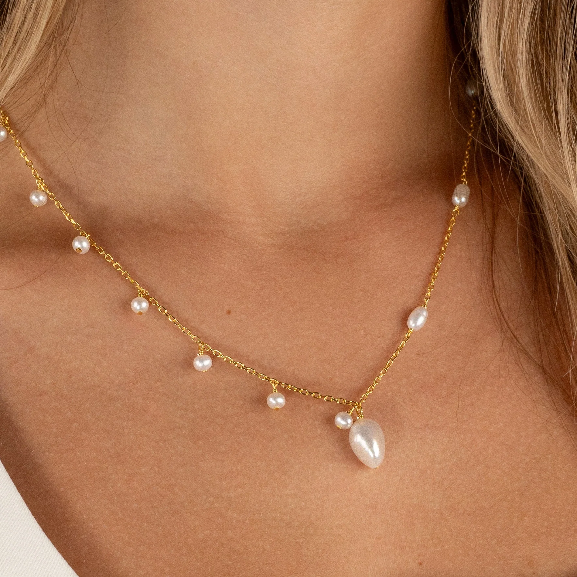 NANNA PEARL GOLDEN NECKLACE - Image 5