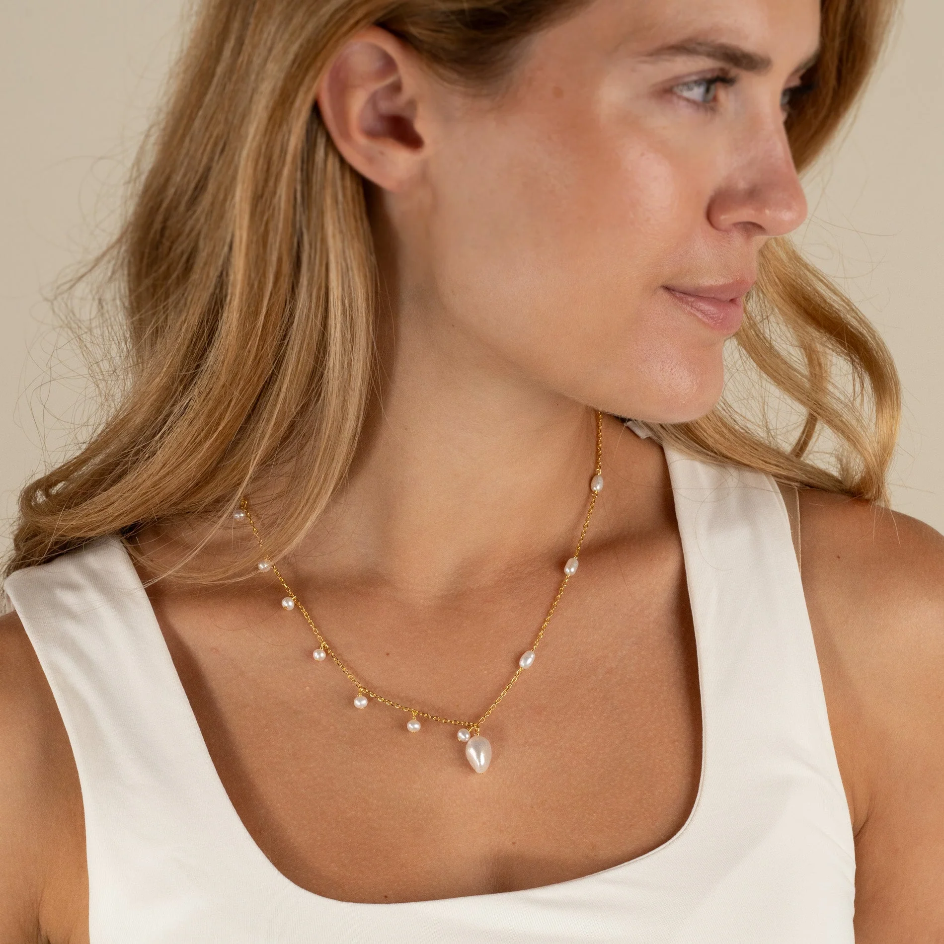 NANNA PEARL GOLDEN NECKLACE - Image 7