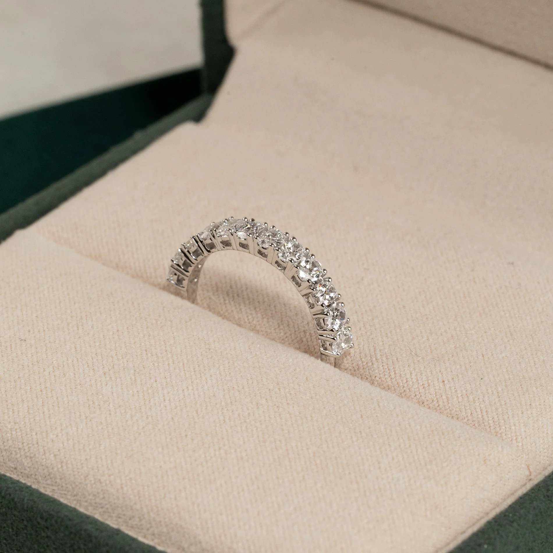 BASKET-SET OVAL-CUT ALLIANCE LAB-DIAMOND RING - 1.0ct - WG - Image 3