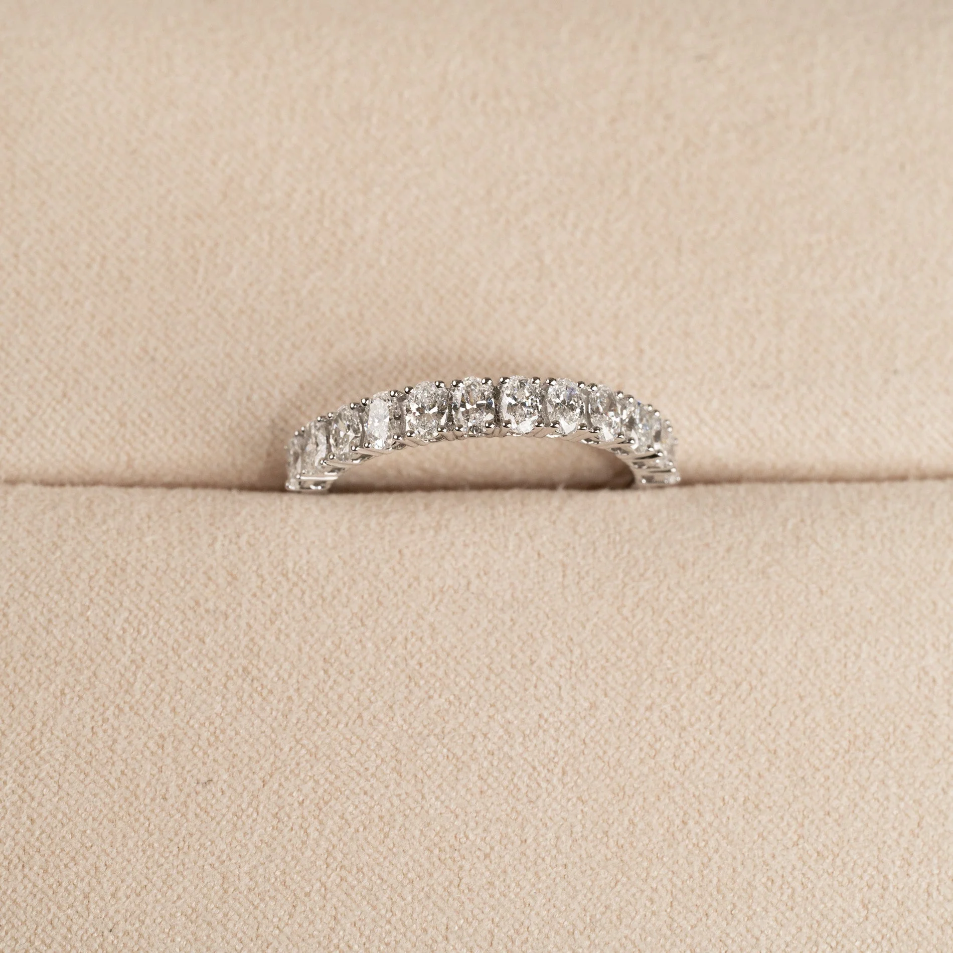 BASKET-SET OVAL-CUT ALLIANCE LAB-DIAMOND RING - 1.0ct - WG - Image 8