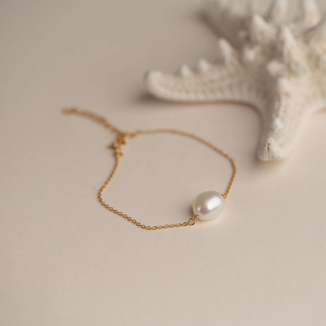 NOELLA PEARL GOLDEN BRACELET - Image 5
