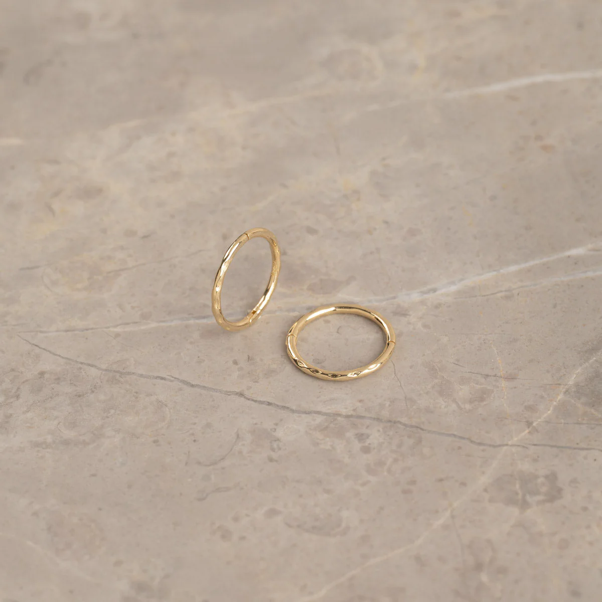 OLIVIA SOLID GOLD CREOL EARRING - Image 5