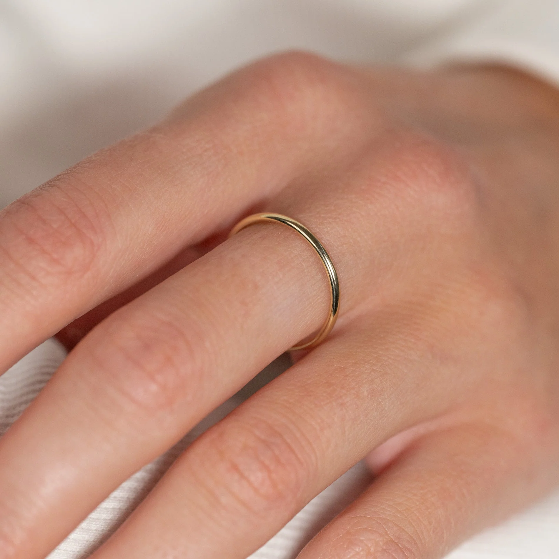 ONA SOLID GOLD RING - Image 2