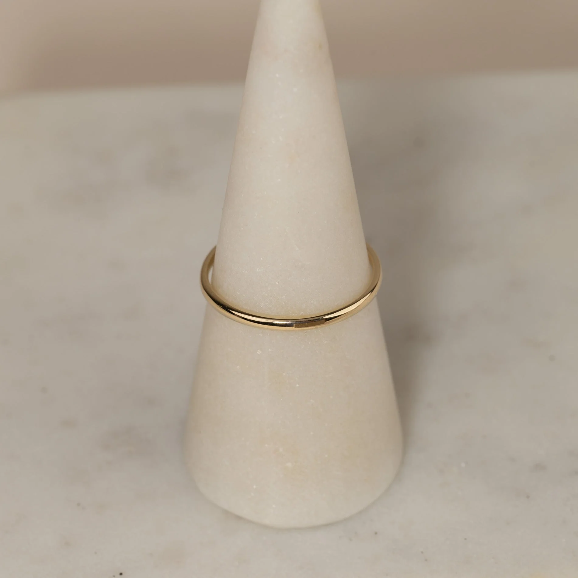 ONA SOLID GOLD RING - Image 3