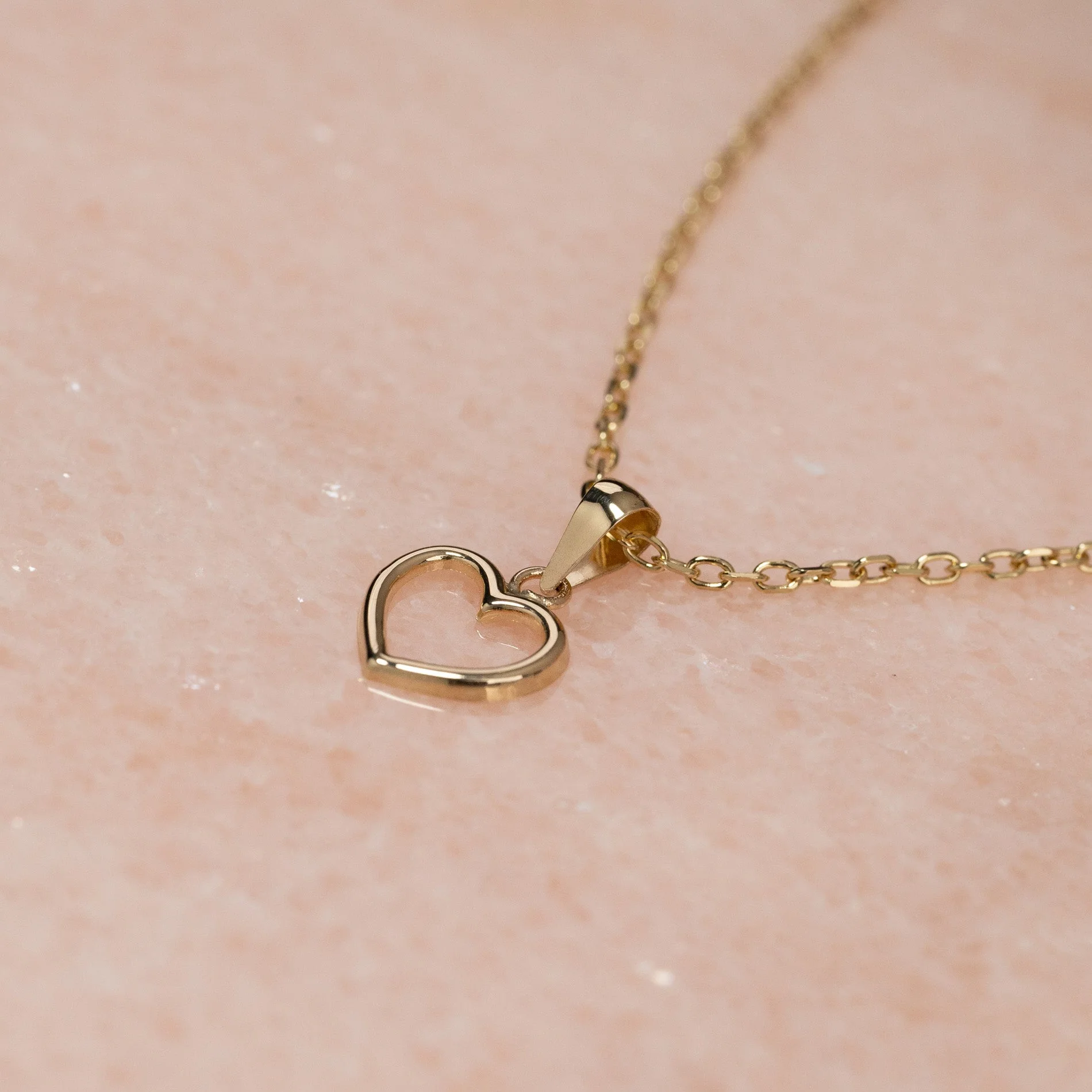 OPEN HEART SOLID GOLD PENDANT - Image 3