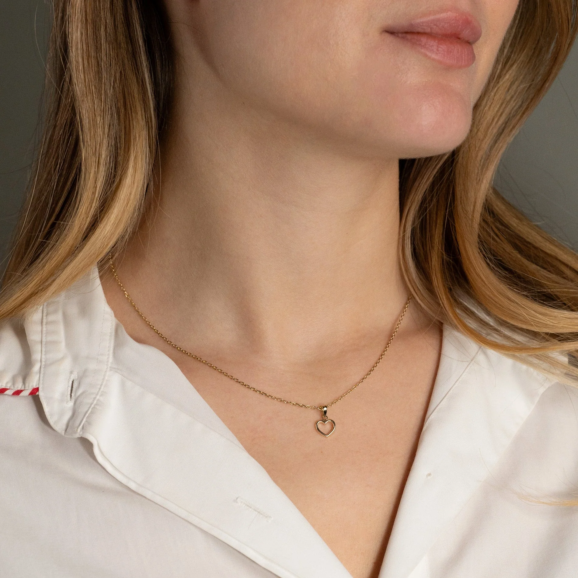 OPEN HEART SOLID GOLD PENDANT - Image 8