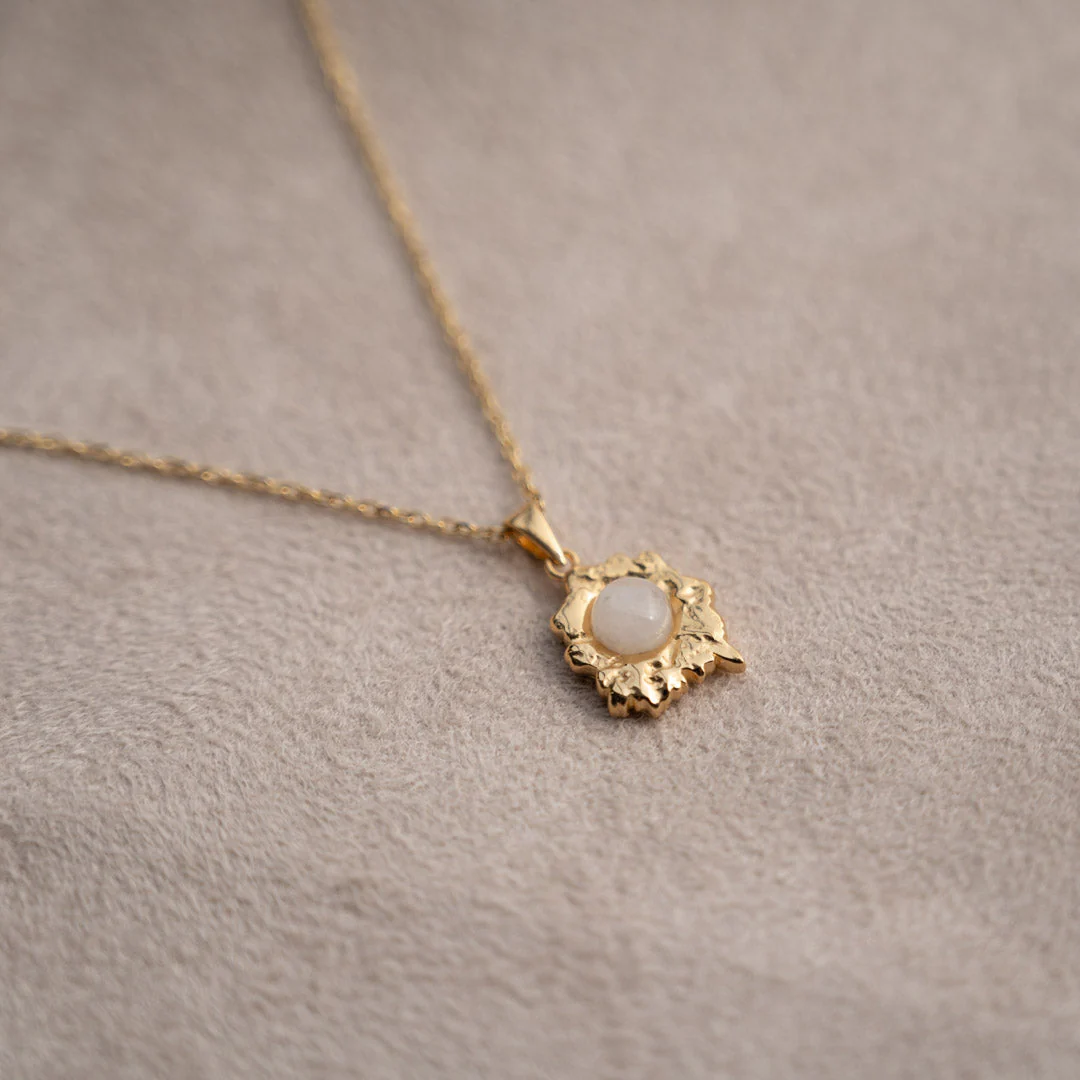 OPHELIA LIGHT GREY GOLDEN PENDANT - Image 4