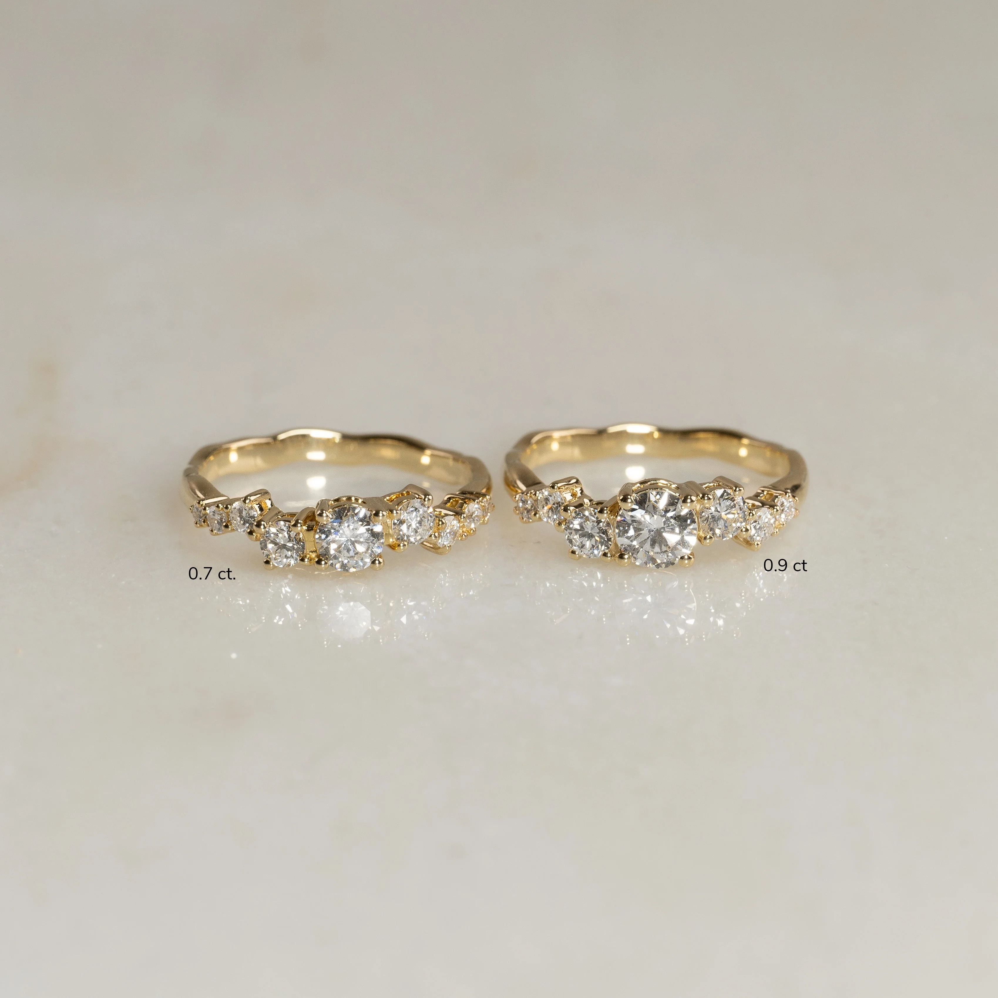 ORGANIC CLUSTER LAB-DIAMOND RING - 0.7ct - YG - Image 9