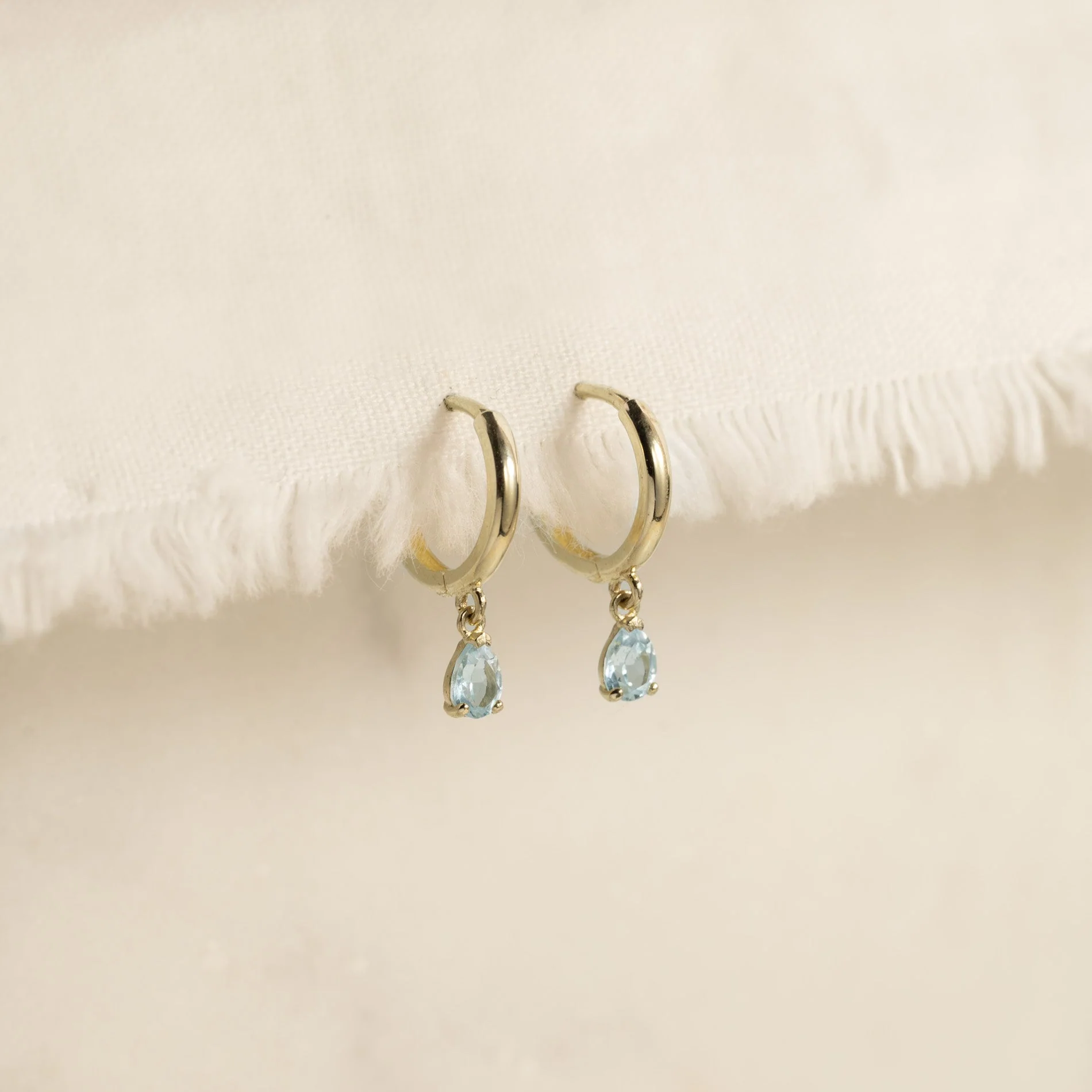 PAULA BLUE TOPAZ SOLID GOLD EARRING - Image 2