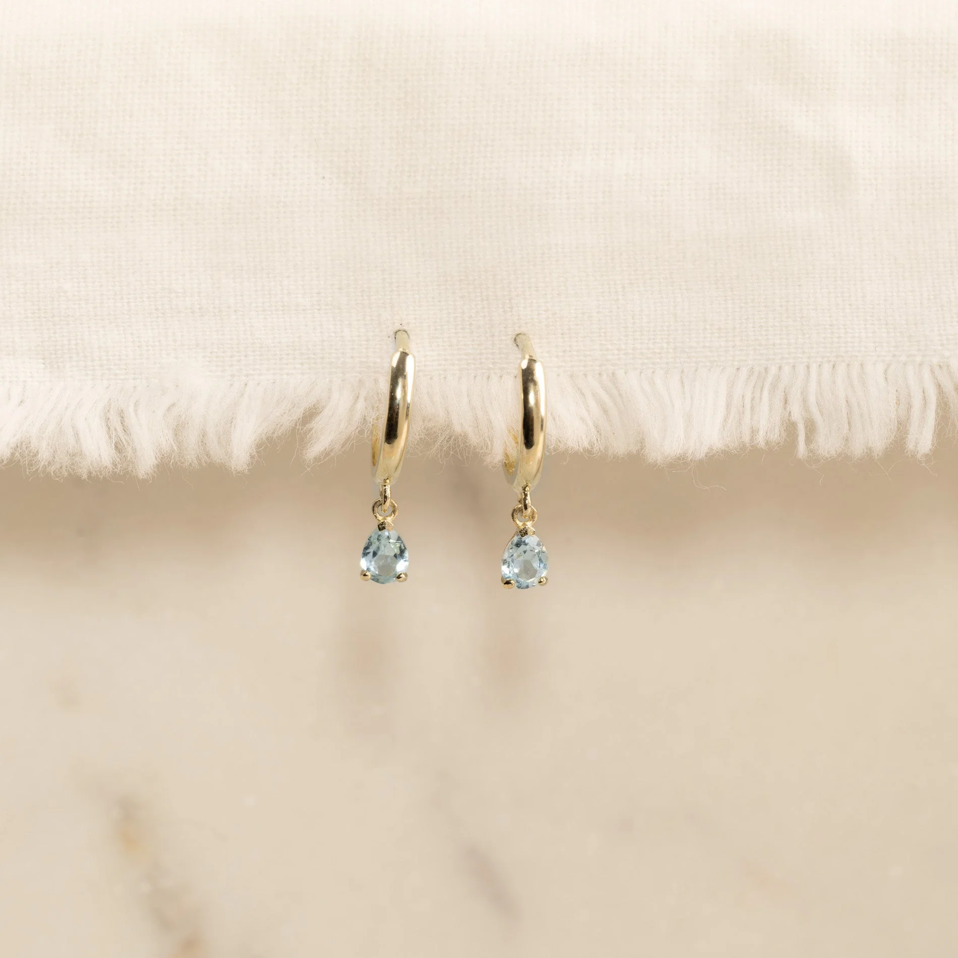PAULA BLUE TOPAZ SOLID GOLD EARRING - Image 4