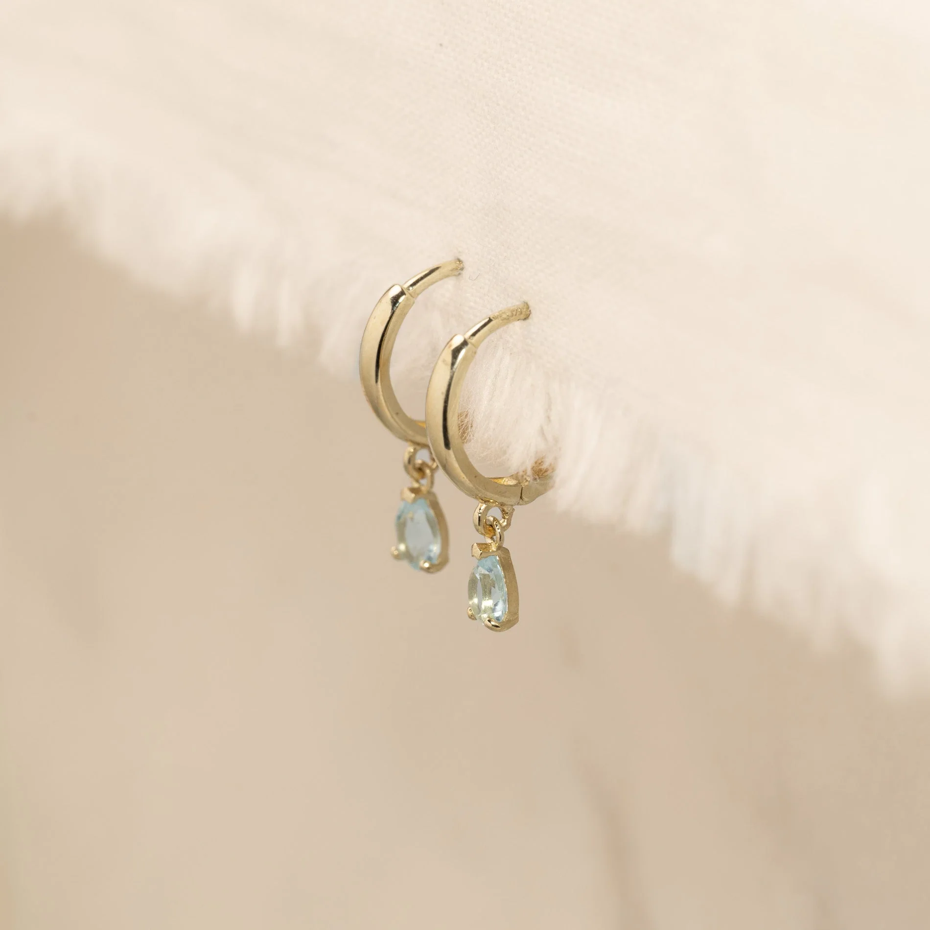 PAULA BLUE TOPAZ SOLID GOLD EARRING - Image 6