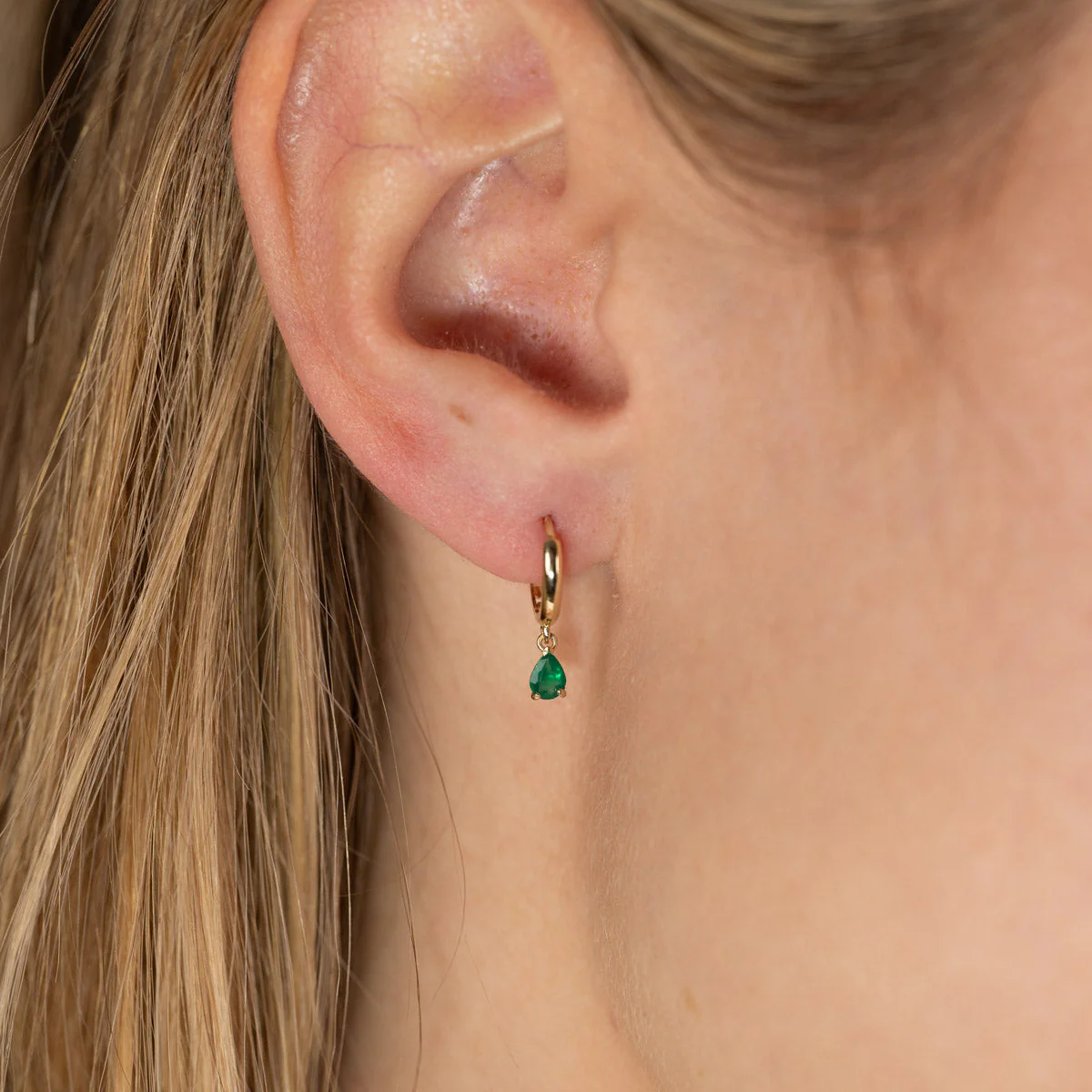 PAULA GREEN AGATE SOLID GOLD EARRING - Image 2