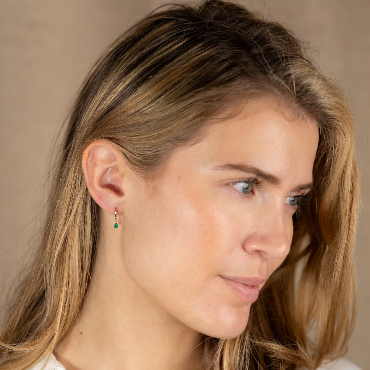 PAULA GREEN AGATE SOLID GOLD EARRING - Image 7