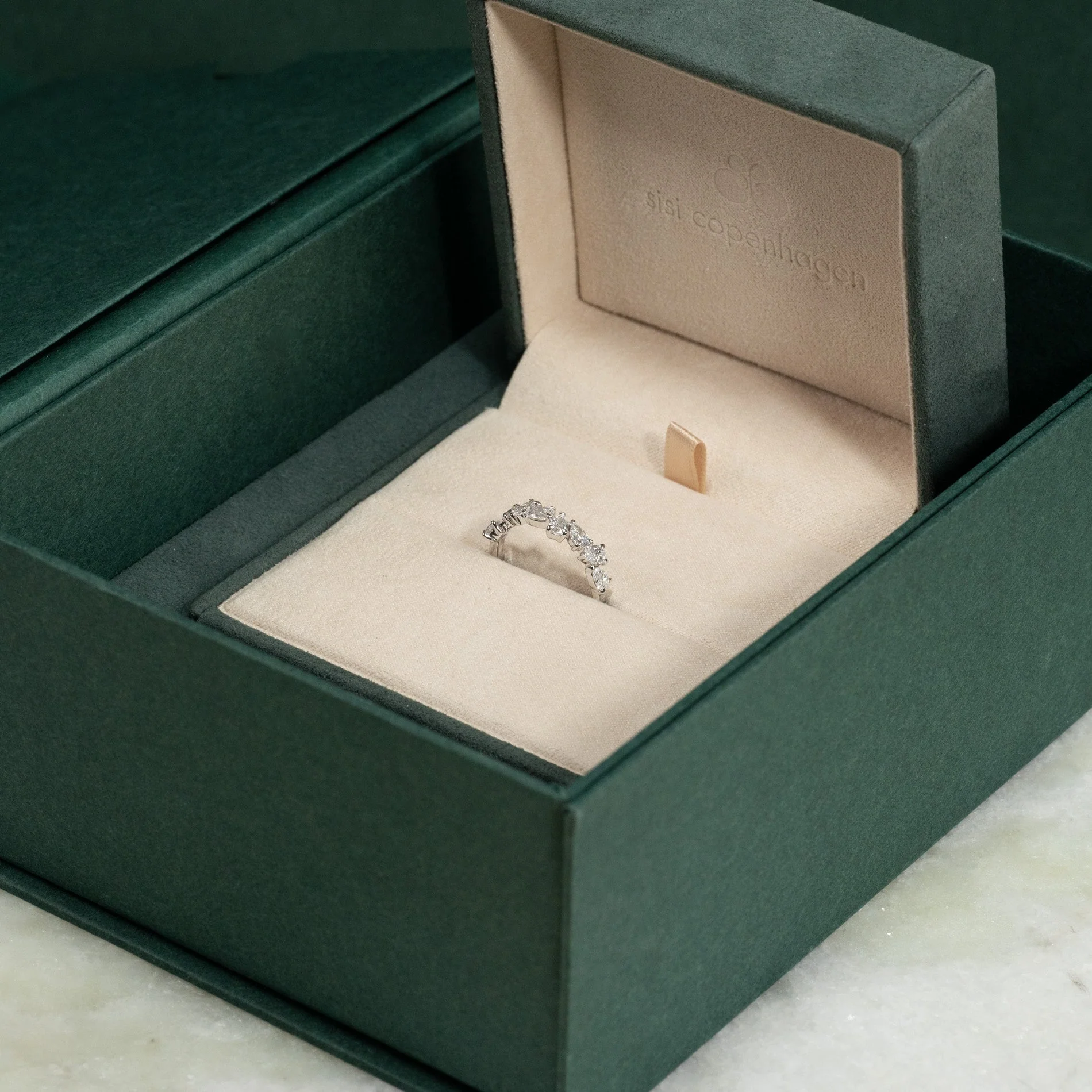 PEAR-CUT CLUSTER ALLIANCE LAB-DIAMOND RING - 1.2ct - WG - Image 9
