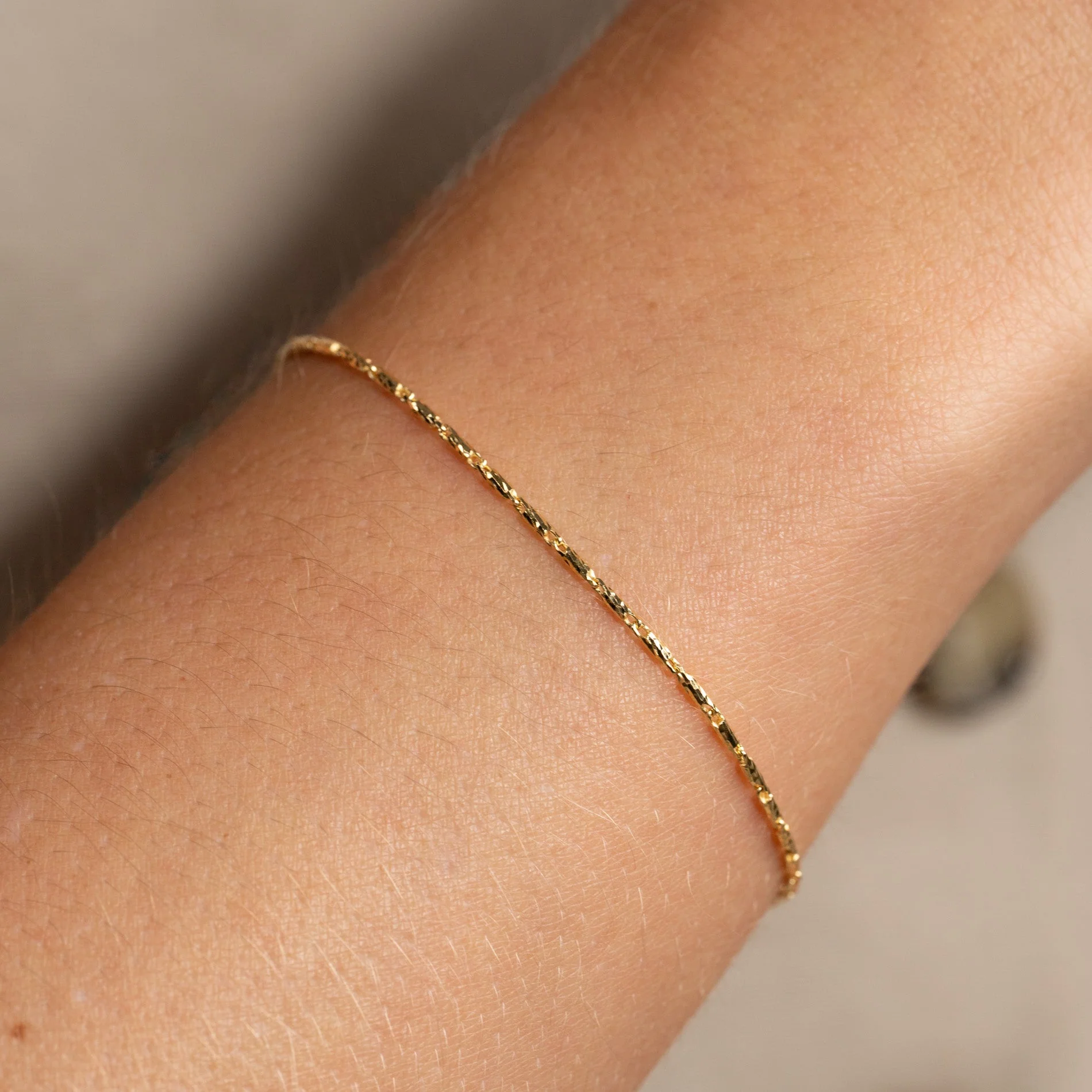 PHILINE GOLDEN BRACELET - Image 2