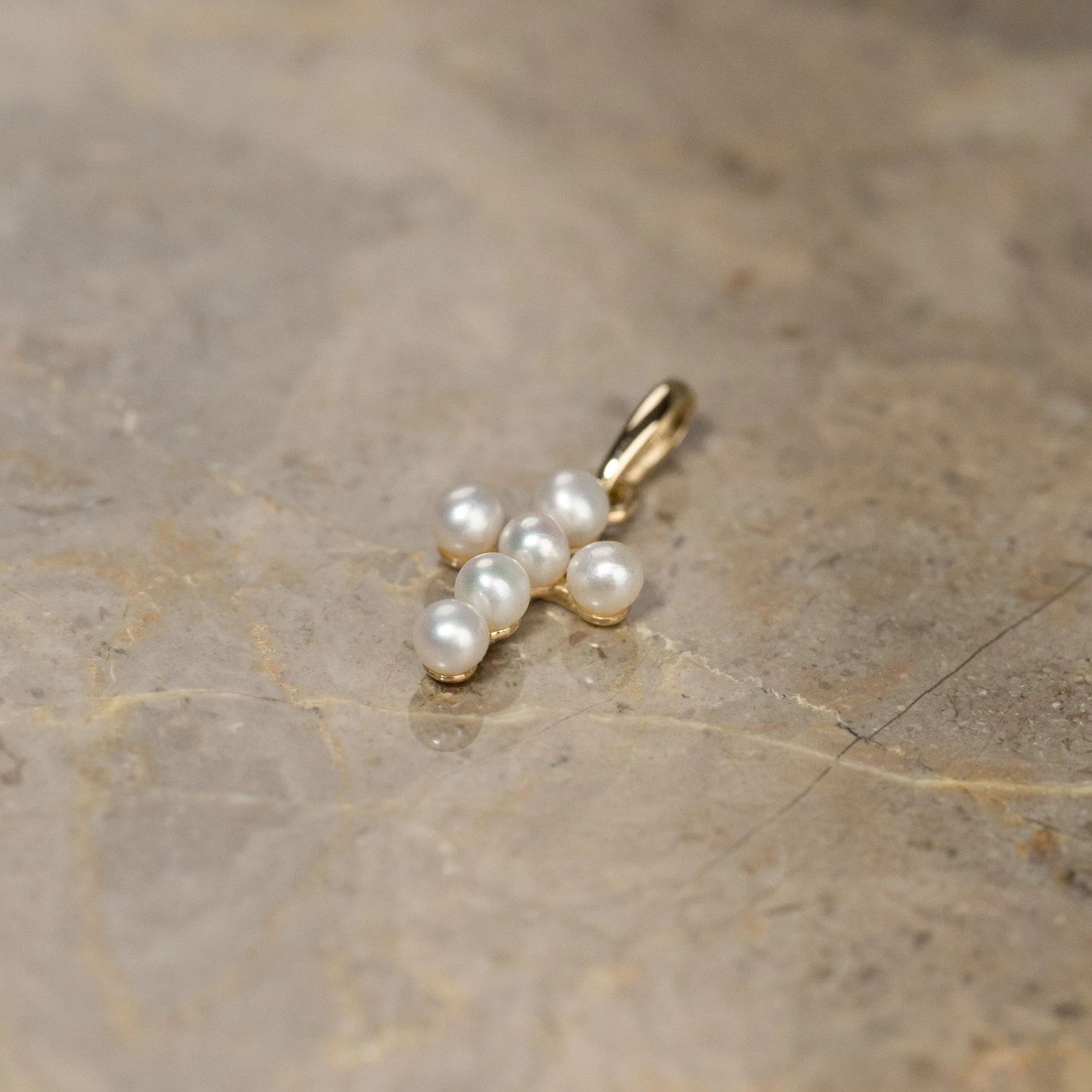 PRAISE PEARL CROSS SOLID GOLD PENDANT - Image 3